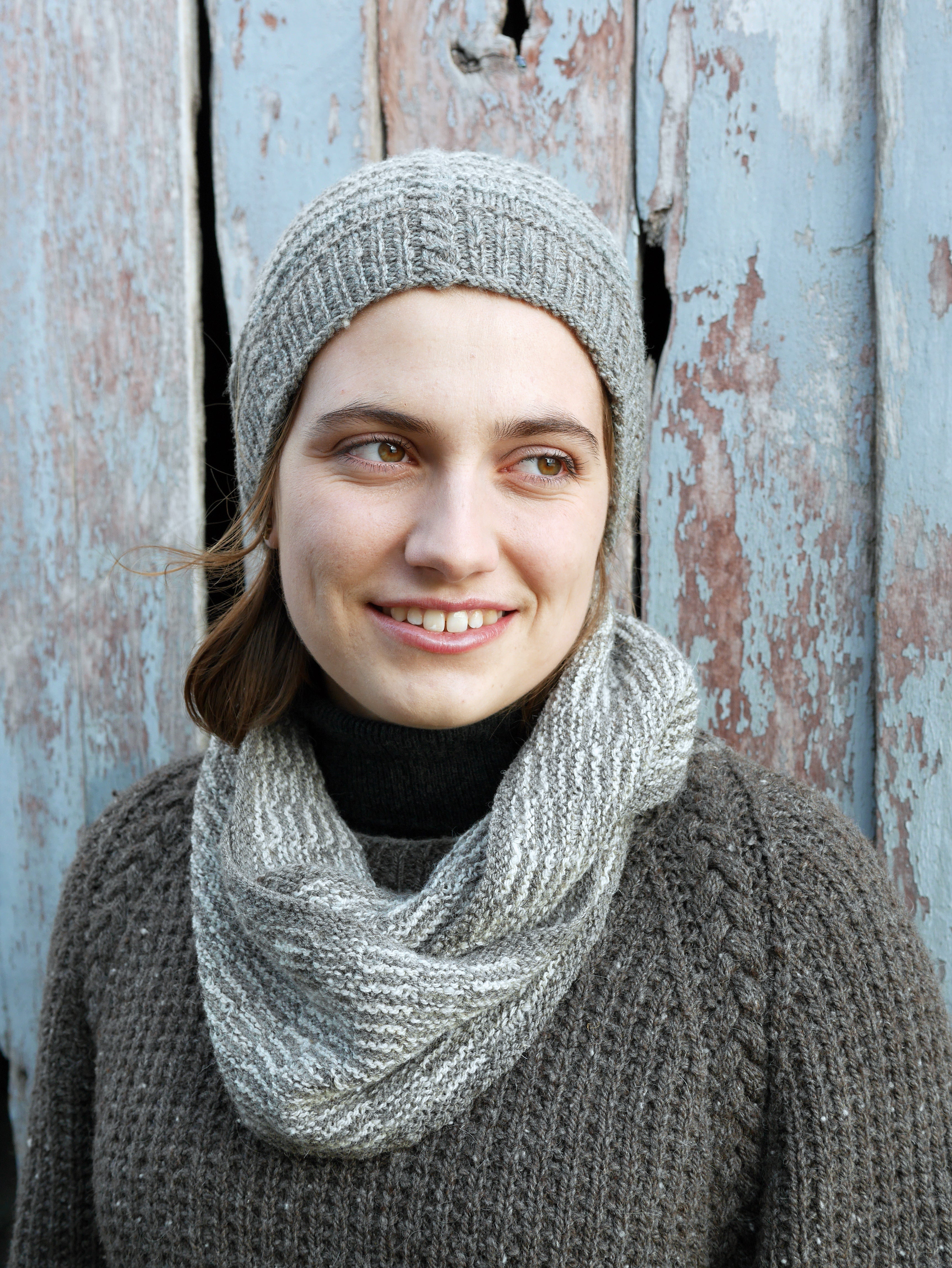 Sweet Tweed Cowl <br/><small>knitting pattern</small>