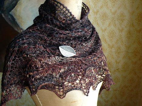 Boxleaf Triangle <br/><small>knitting pattern</small>