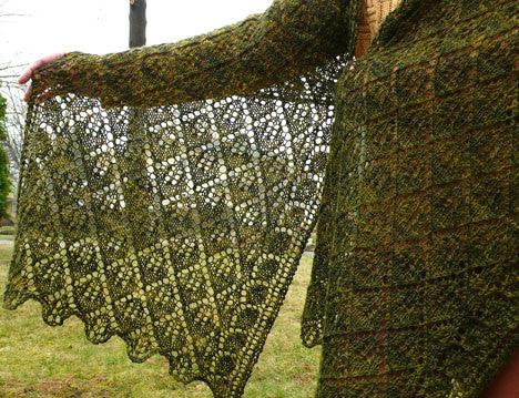 Boxleaf Wrap <br/><small>knitting pattern</small>