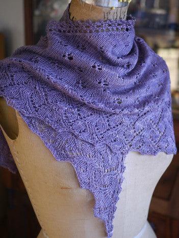 Budding Apple <br/><small>knitting pattern</small>