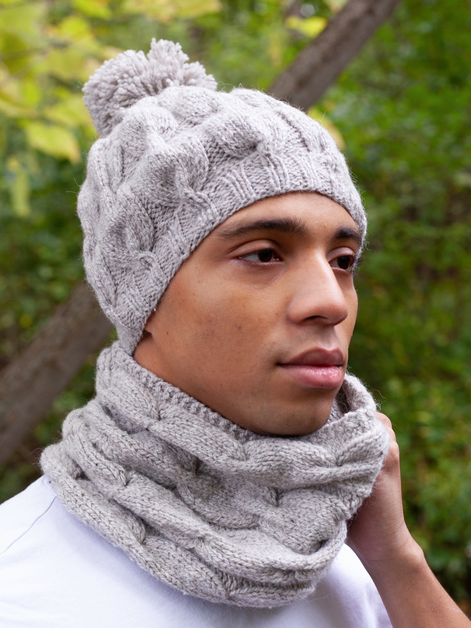 Chain, Chain, Chain Cowl <br/><small>knitting pattern</small>