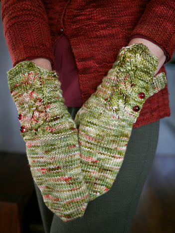 Hollyfrost Mittens <br/><small>knitting pattern</small>