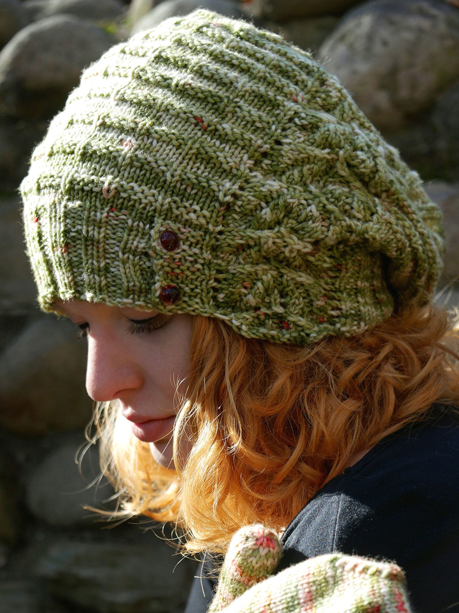 Hollyfrost Hat <br/><small>knitting pattern</small>