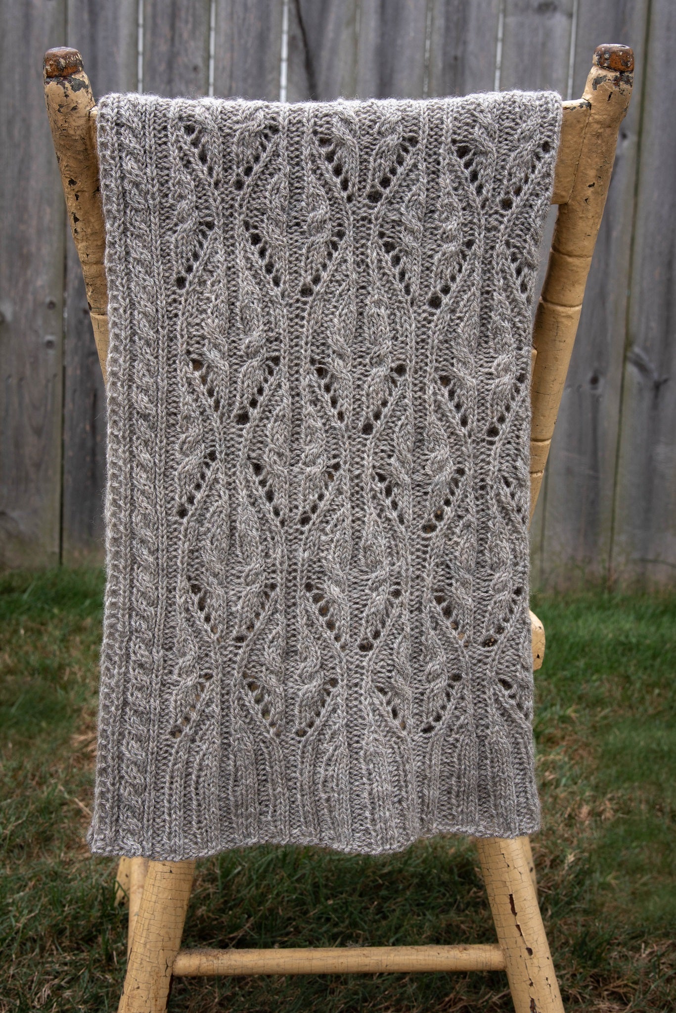 Hourglass Throw <br/><small>knitting pattern</small>