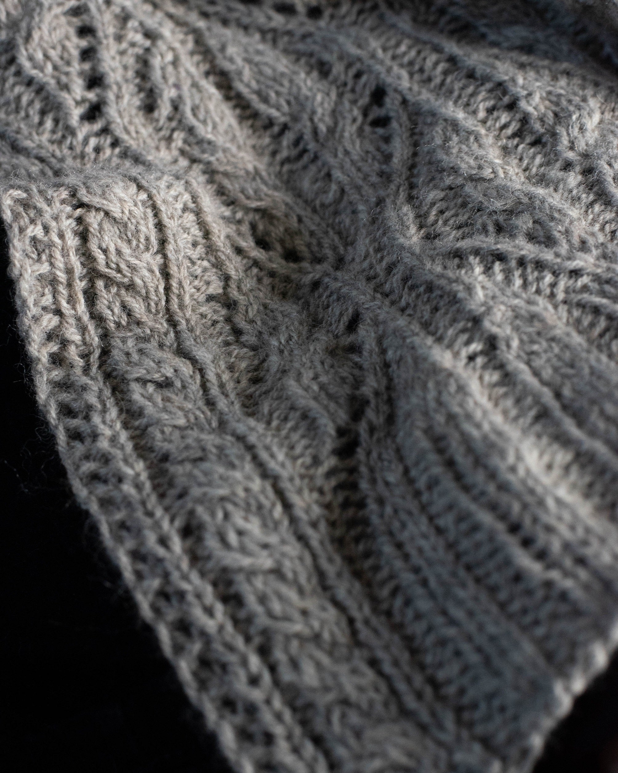 Hourglass Throw <br/><small>knitting pattern</small>