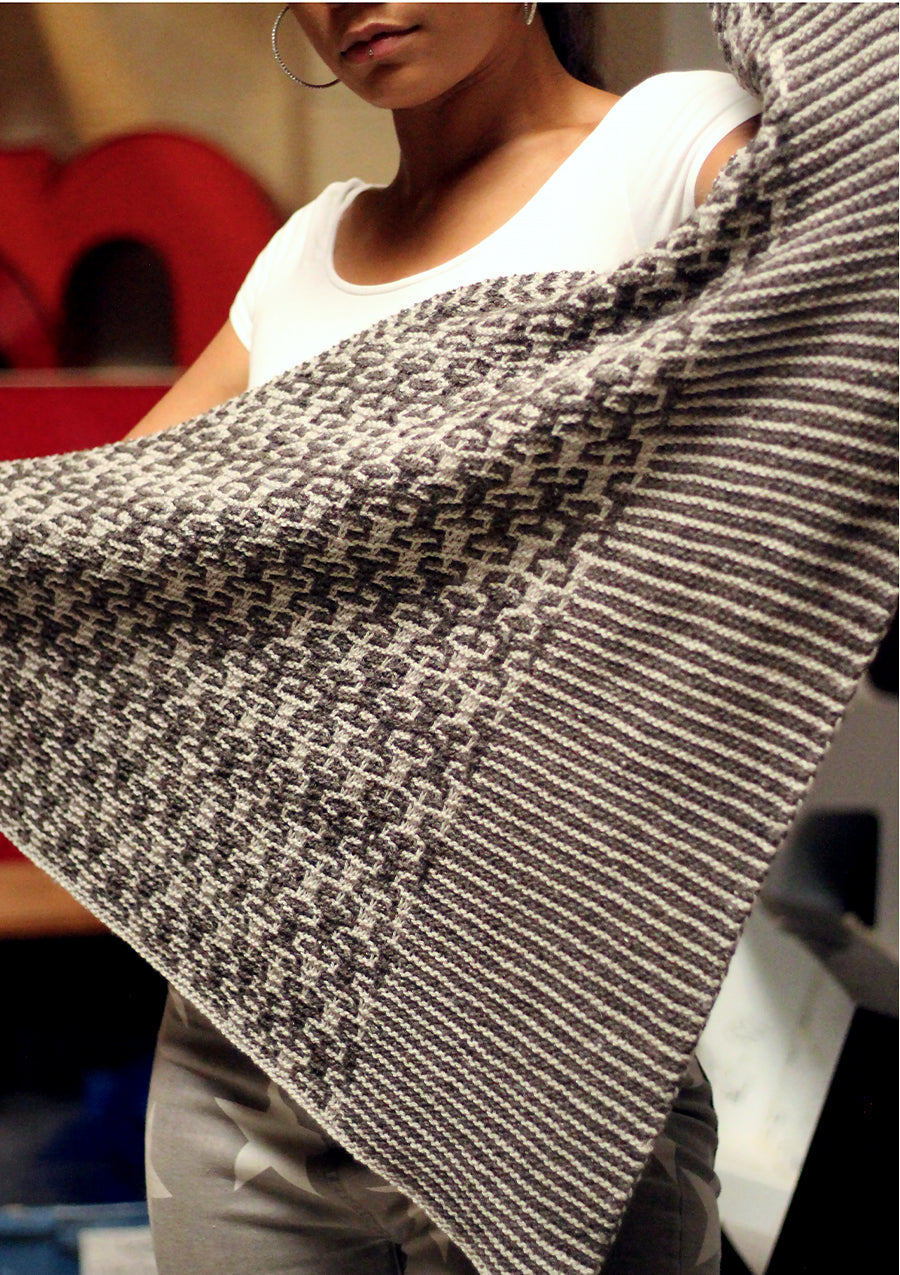 Hypnotik Shawl <br/><small>knitting pattern</small>