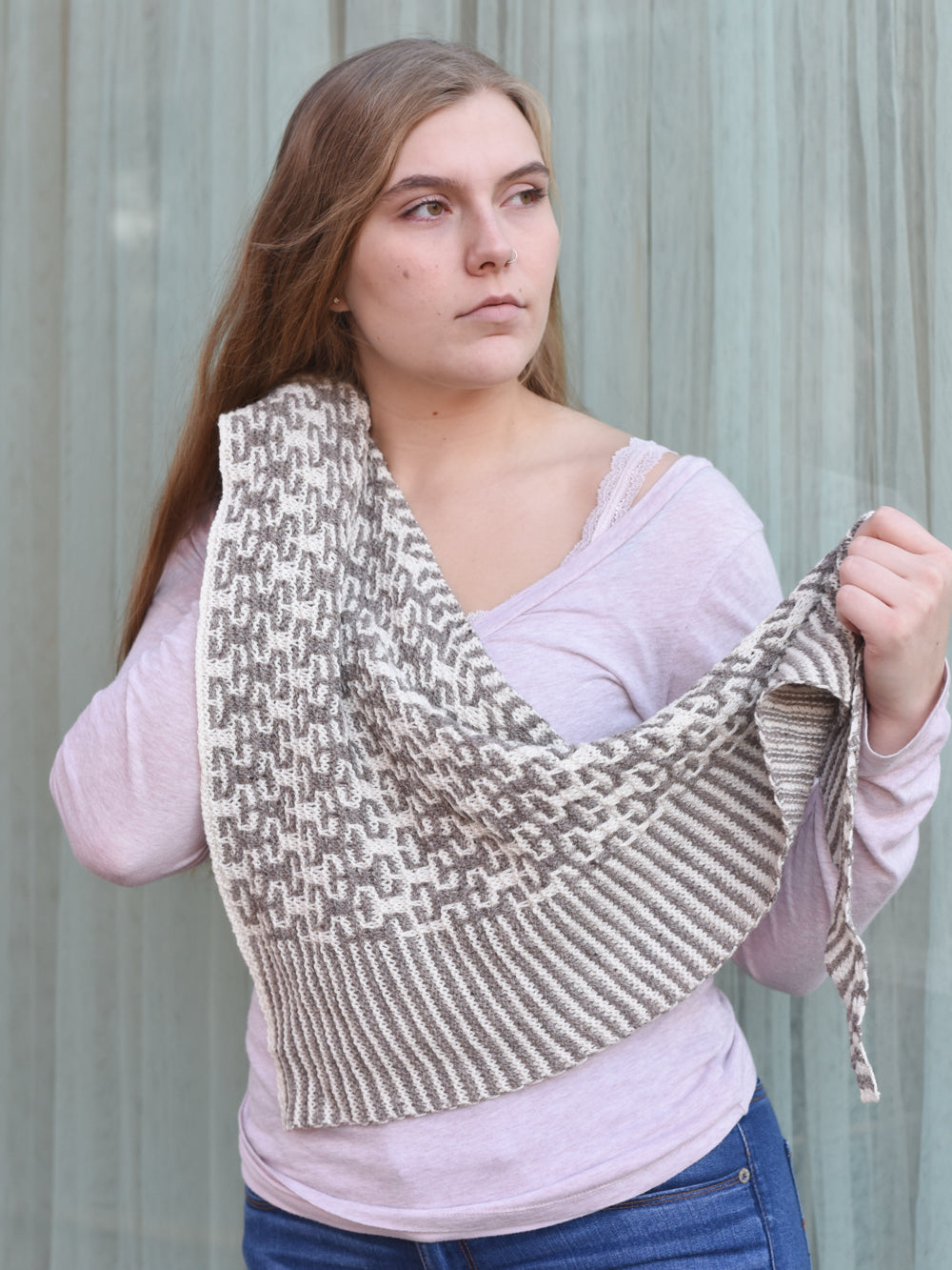 Hypnotik Shawl <br/><small>knitting pattern</small>