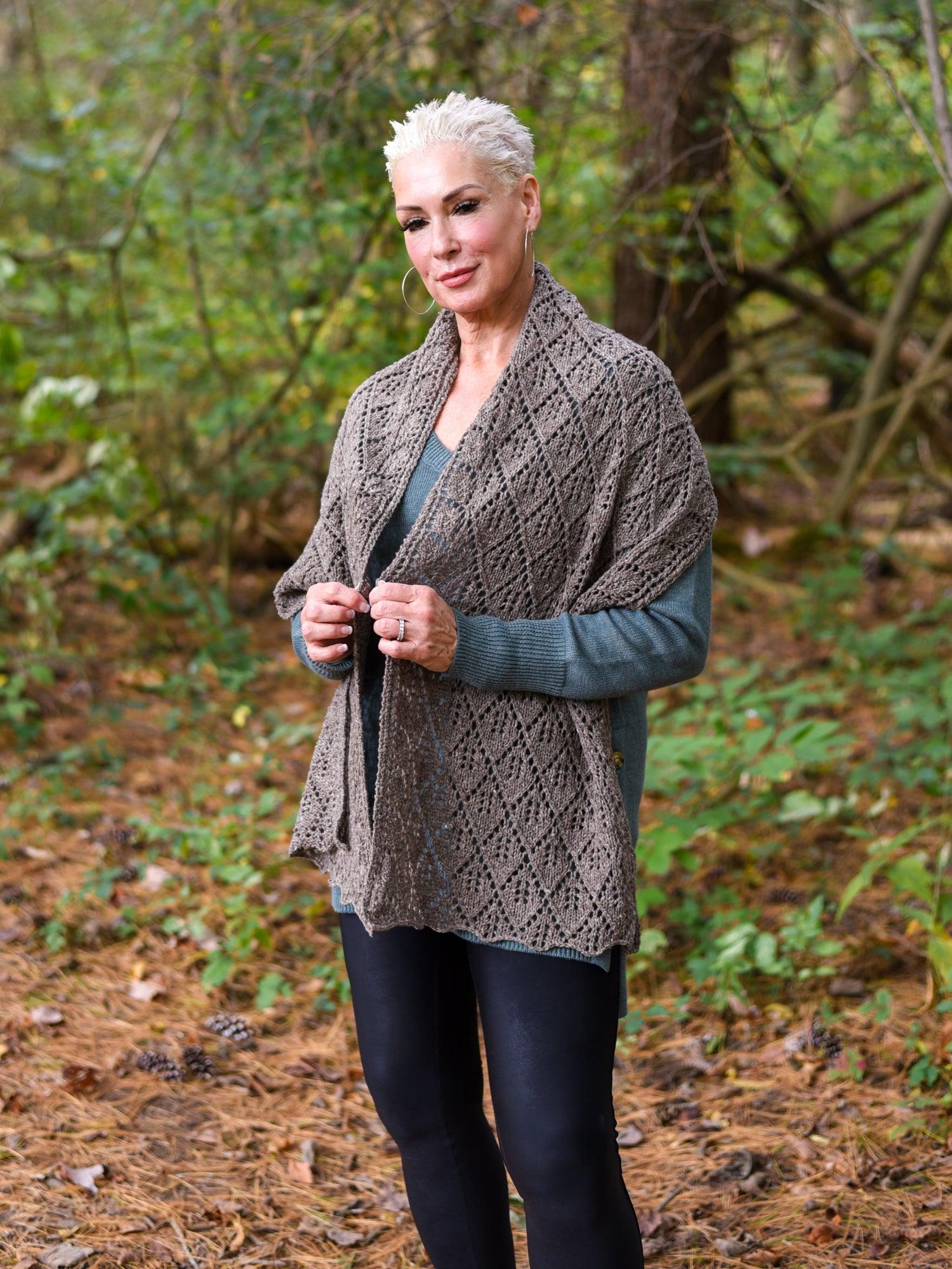 Boxleaf Wrap <br/><small>knitting pattern</small>