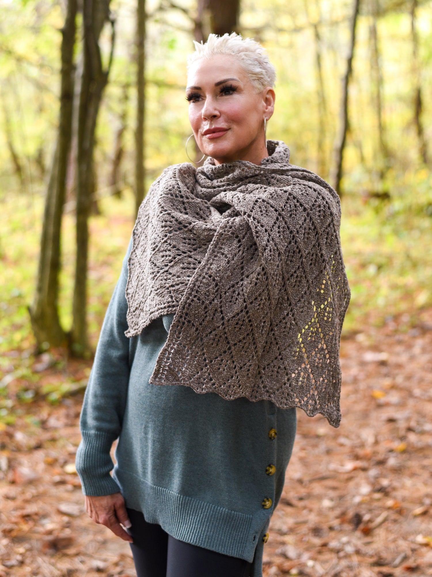 Boxleaf Wrap <br/><small>knitting pattern</small>