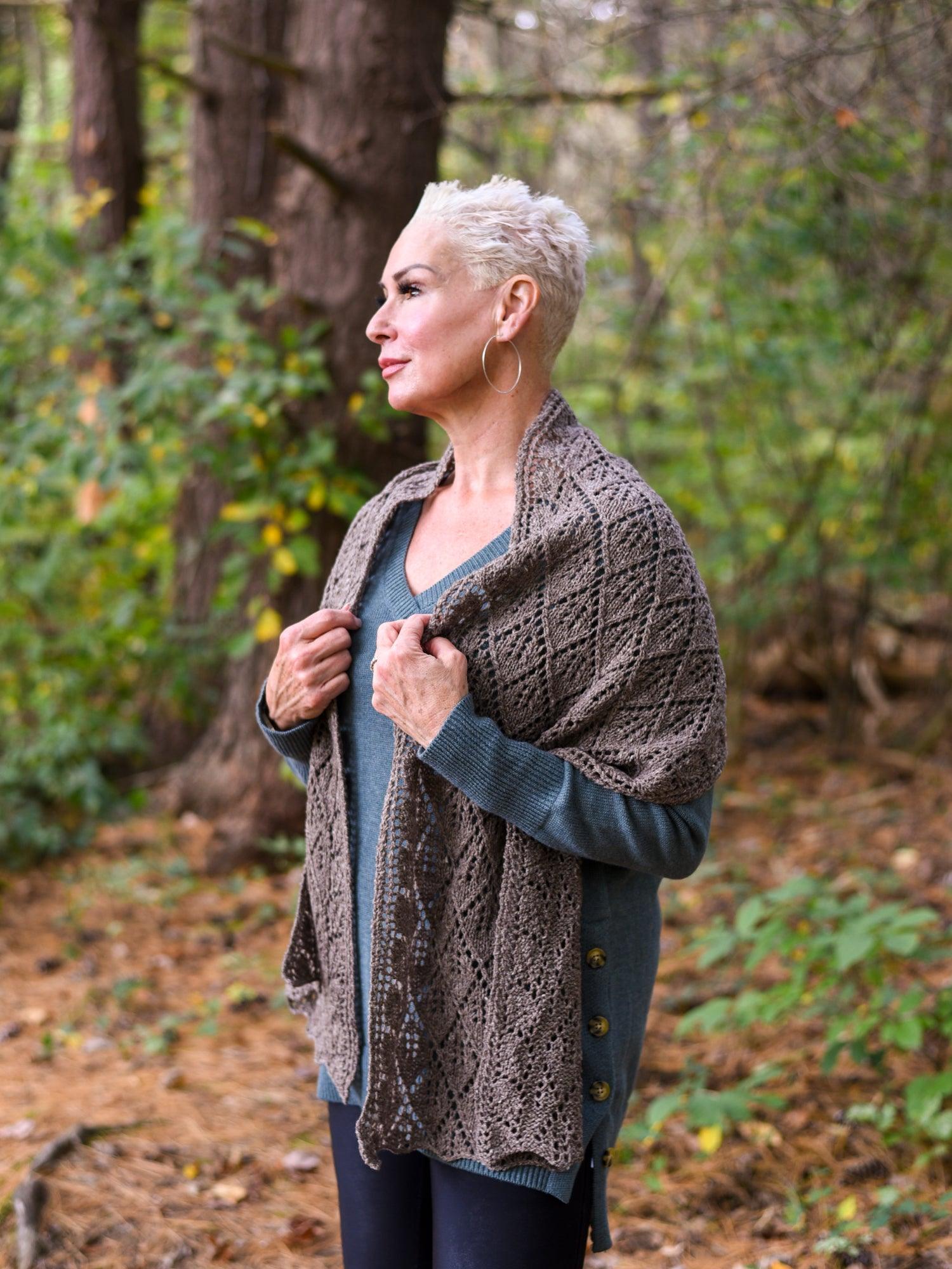 Boxleaf Wrap <br/><small>knitting pattern</small>