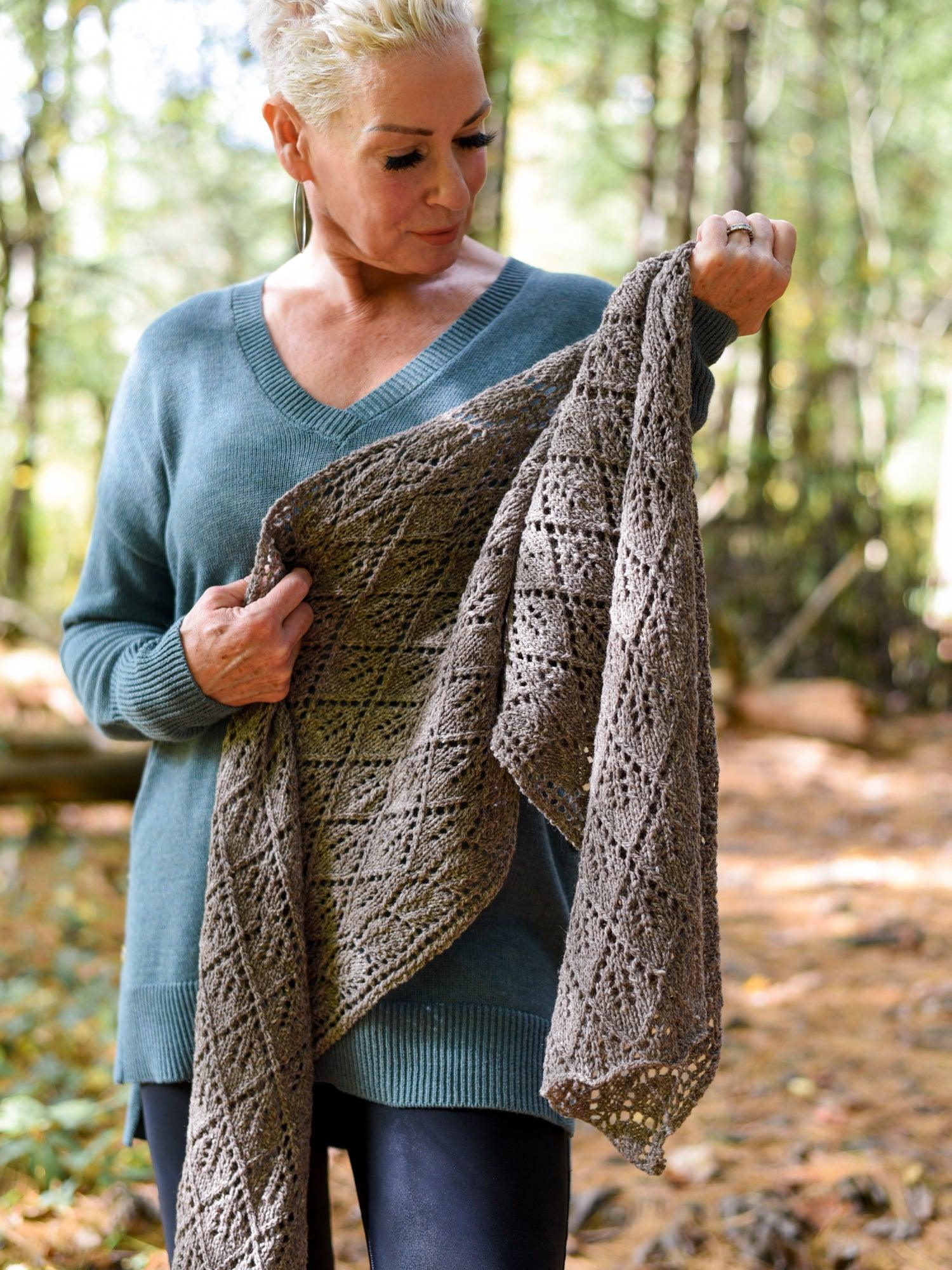 Boxleaf Wrap <br/><small>knitting pattern</small>