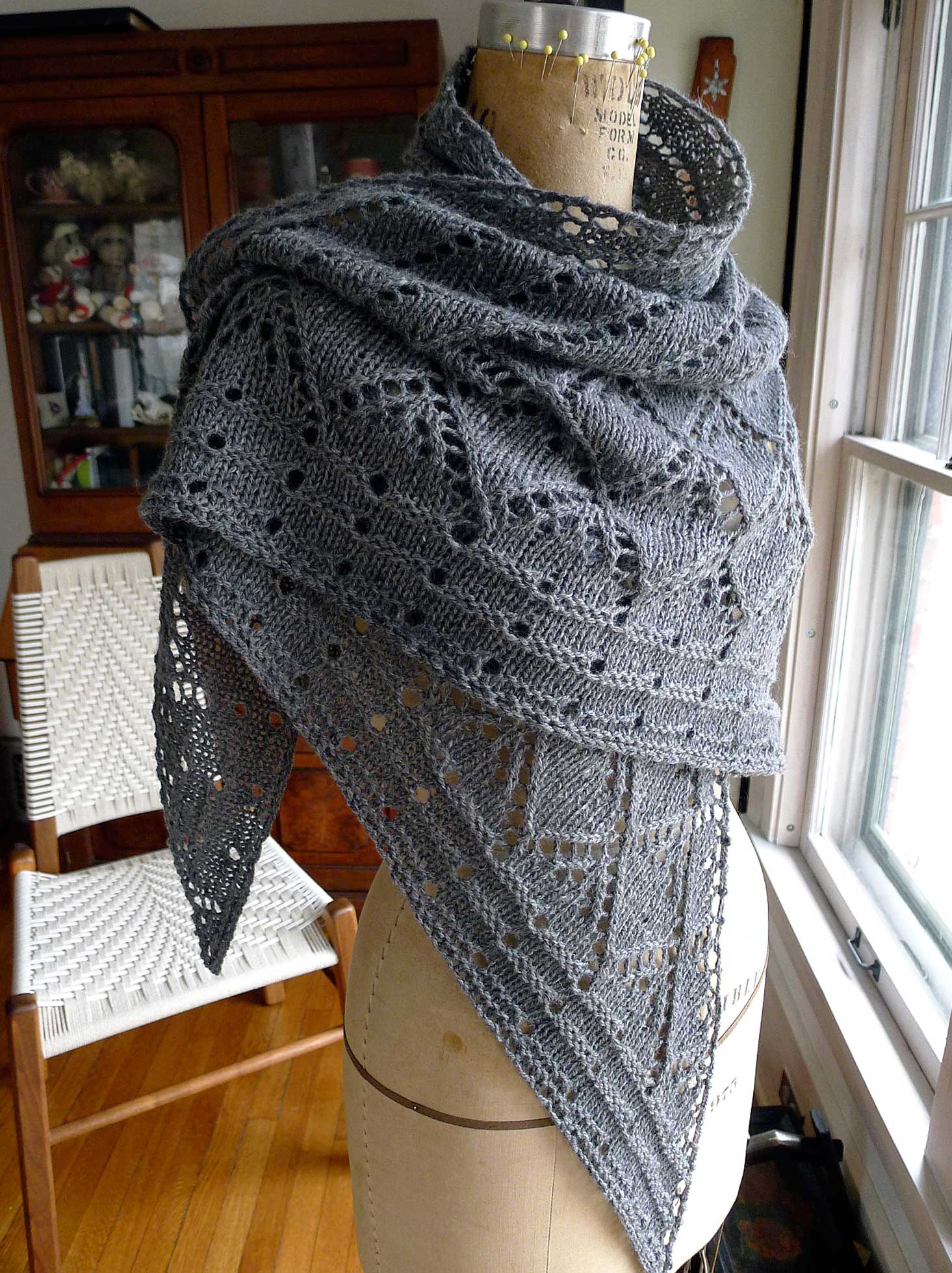 Krokos Triangle <br/><small>knitting pattern</small>