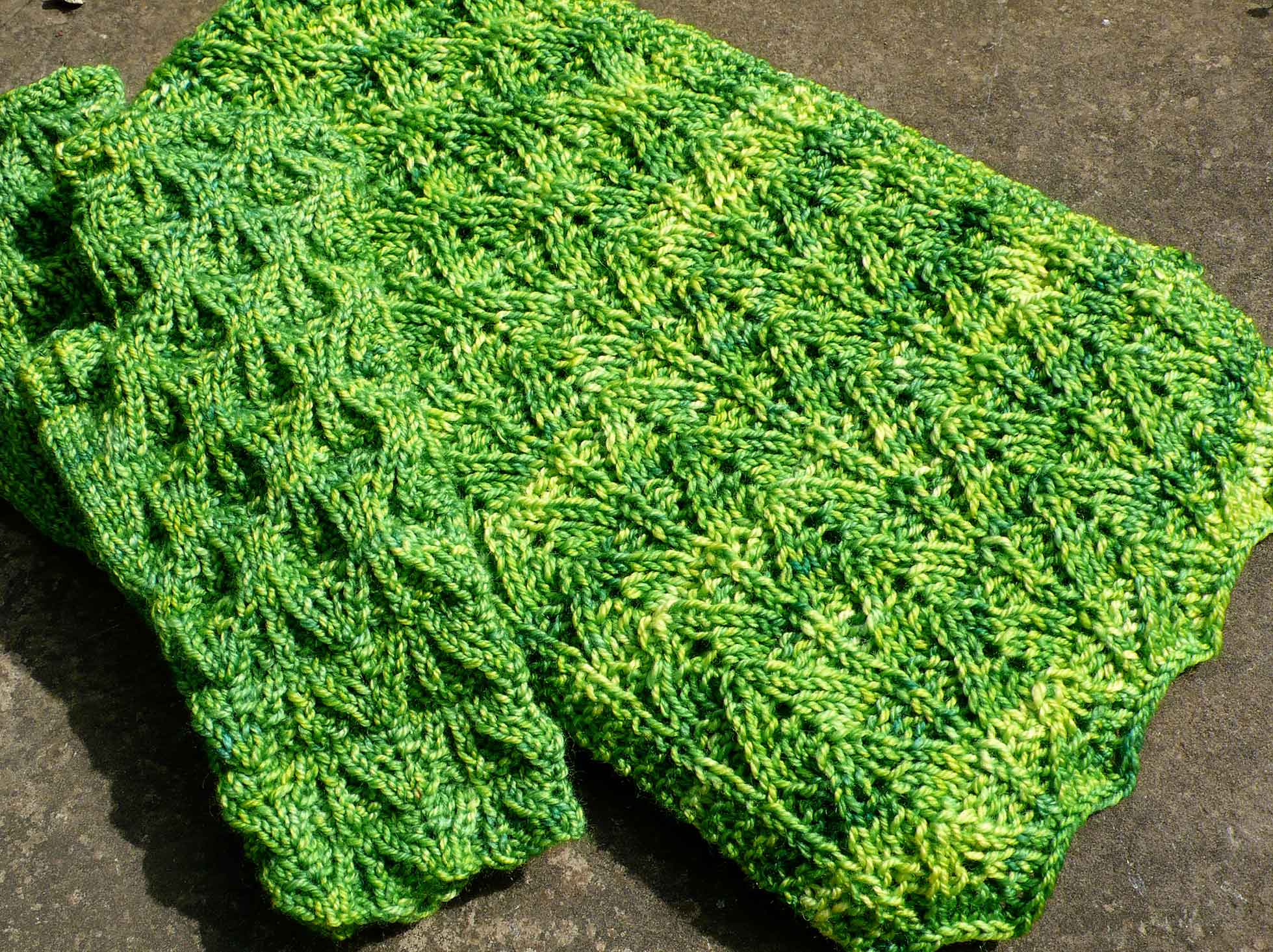 Leaflet Mitts and Scarf <br/><small>knitting pattern</small>