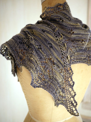 Luciole Triangle Shawl <br/><small>knitting pattern</small>