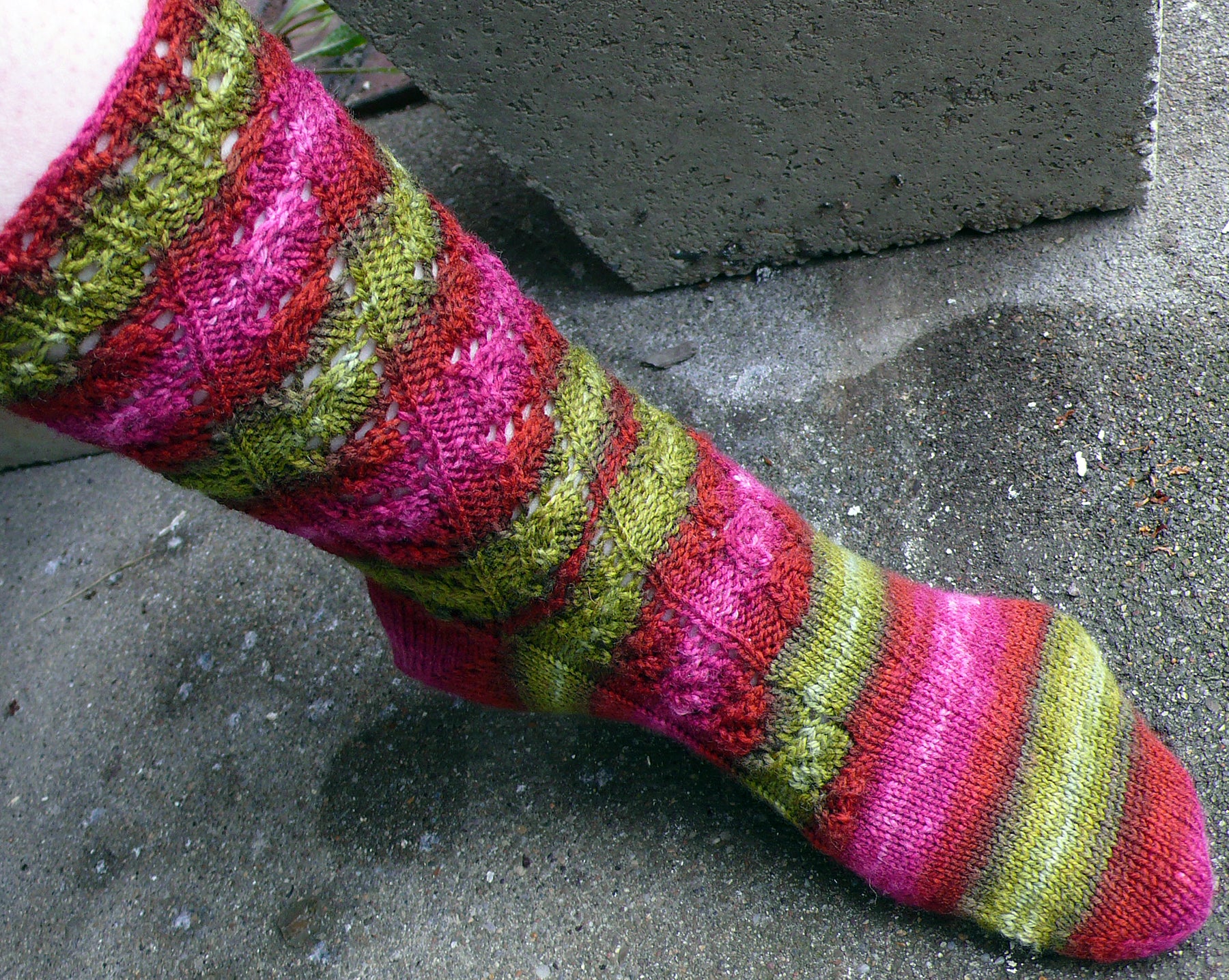 Merlot Vine Sock <br/><small>knitting pattern</small>