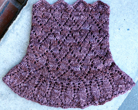 Poinsettia <br/><small>knitting pattern</small>