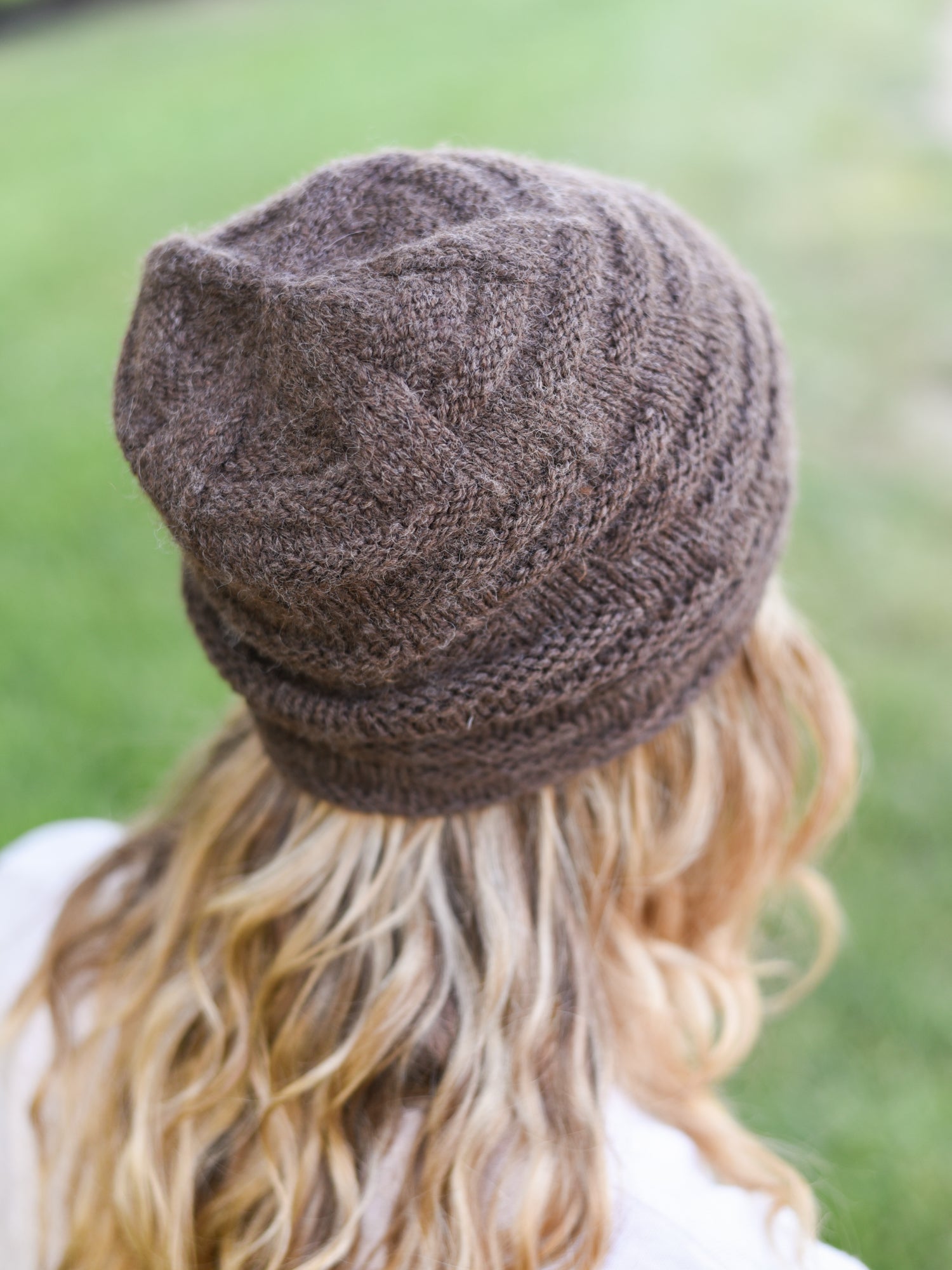 Squish Me Hat <br/><small>knitting pattern</small>