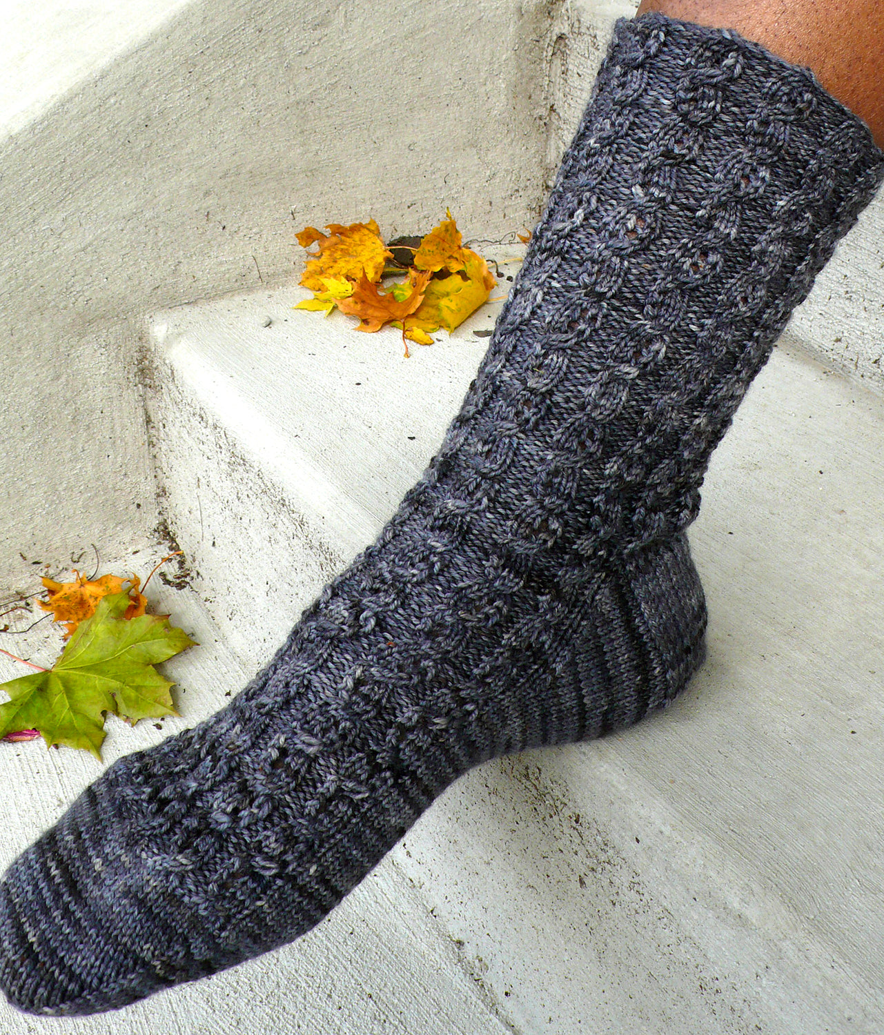 Tottering Cables <br/><small>knitting pattern</small>