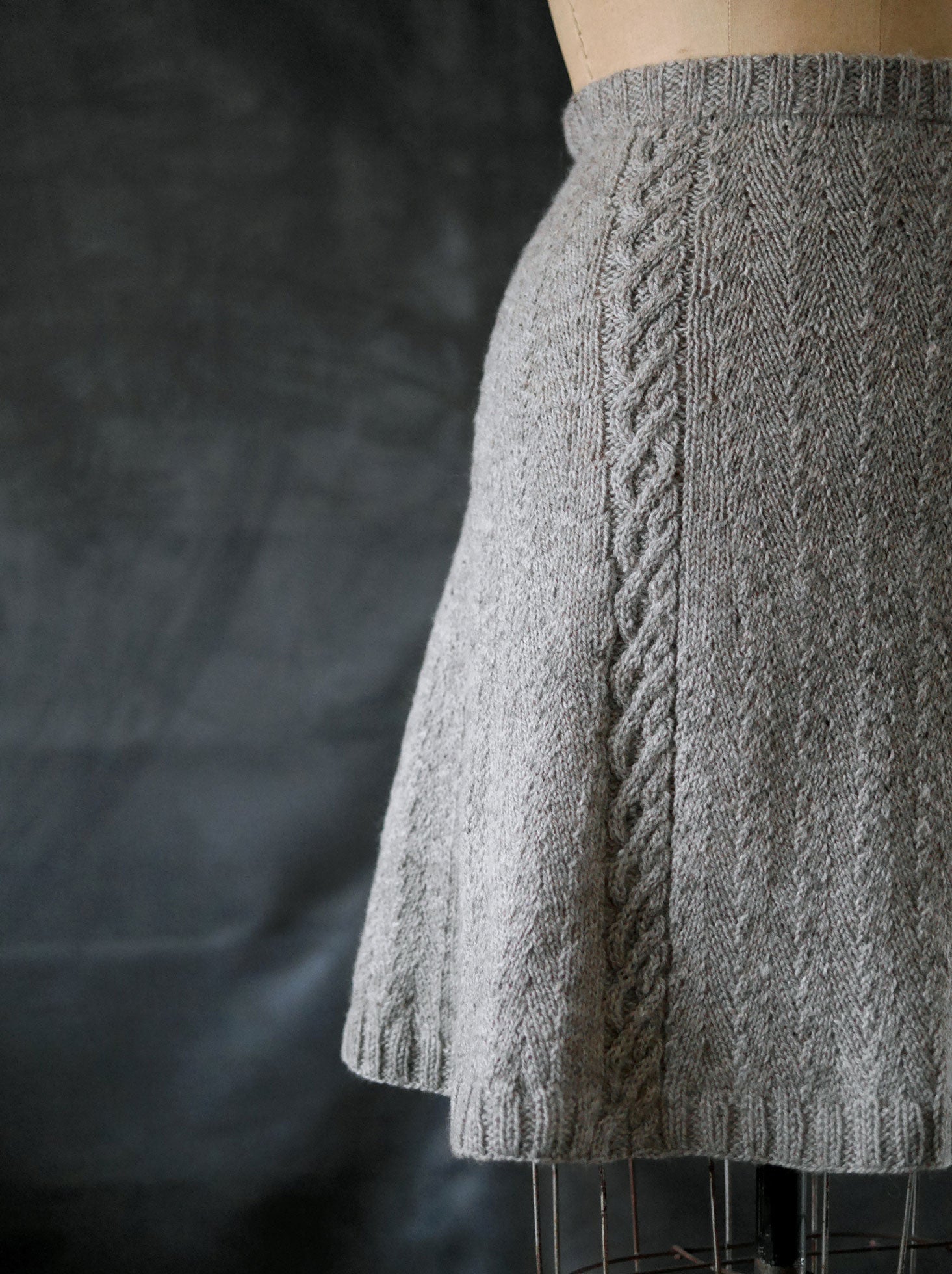 Tweel skirt <br/><small>knitting pattern</small>