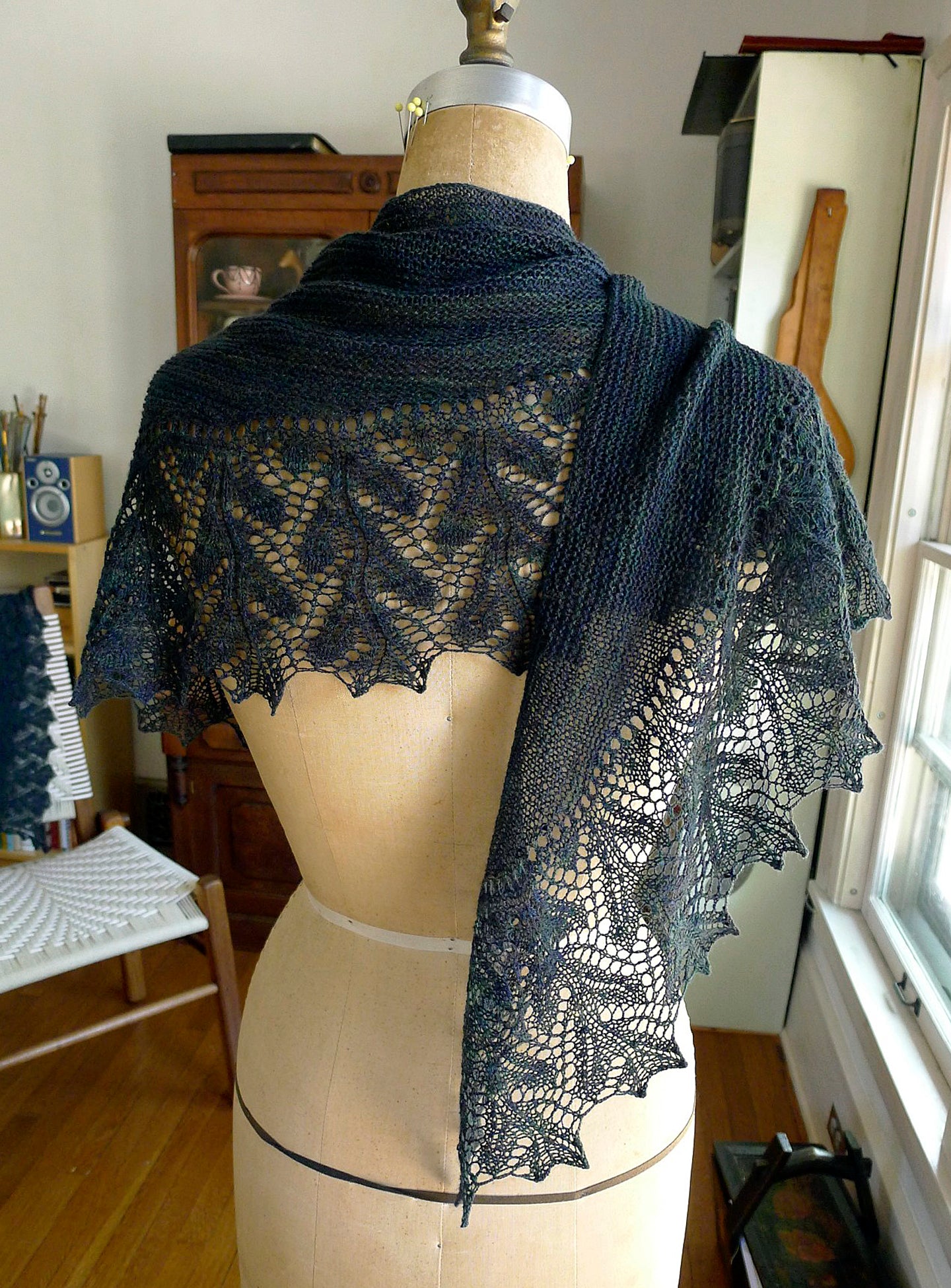 Twig and Leaf <br/><small>knitting pattern</small>