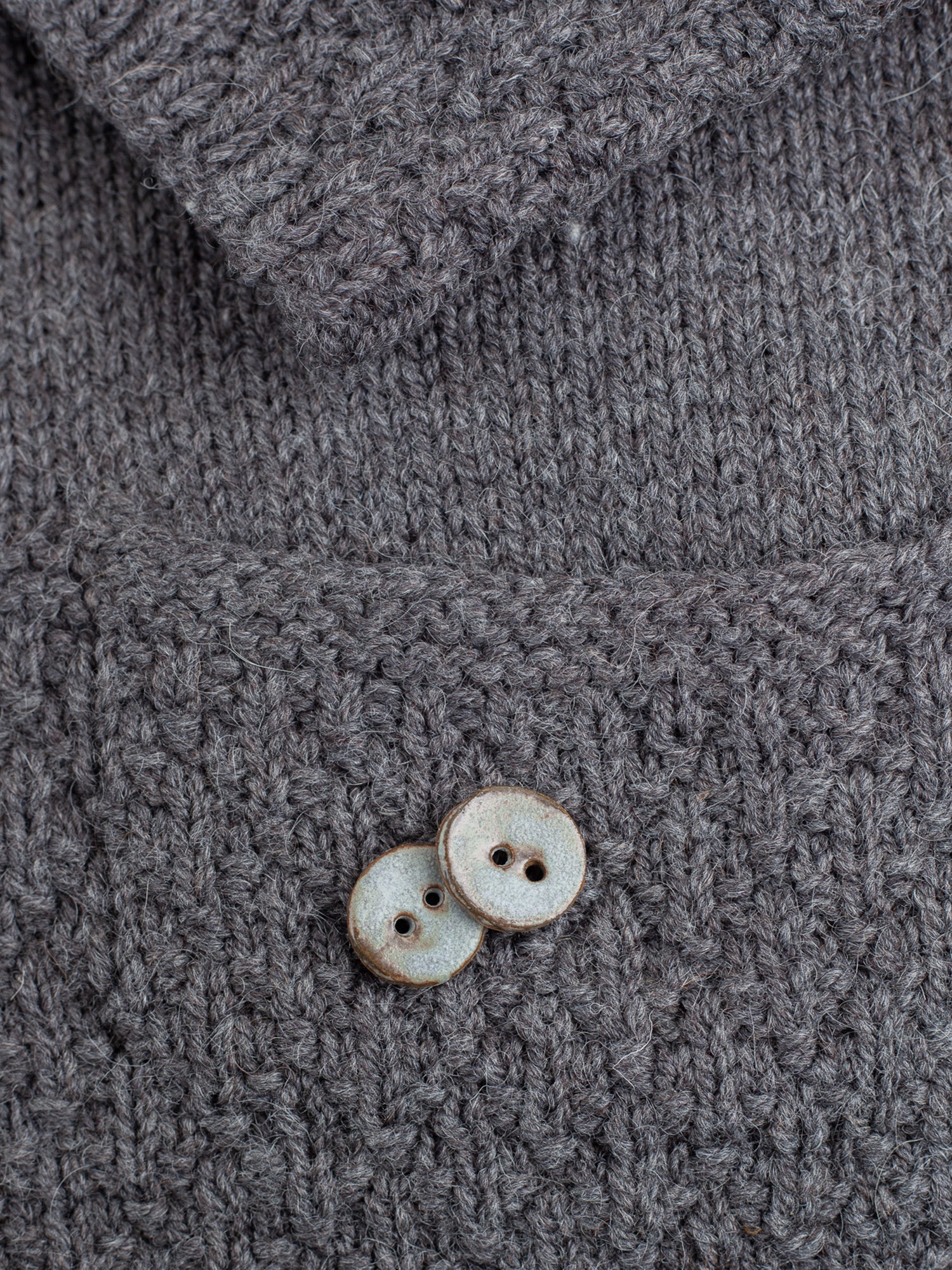 Linda's Buttons Frost