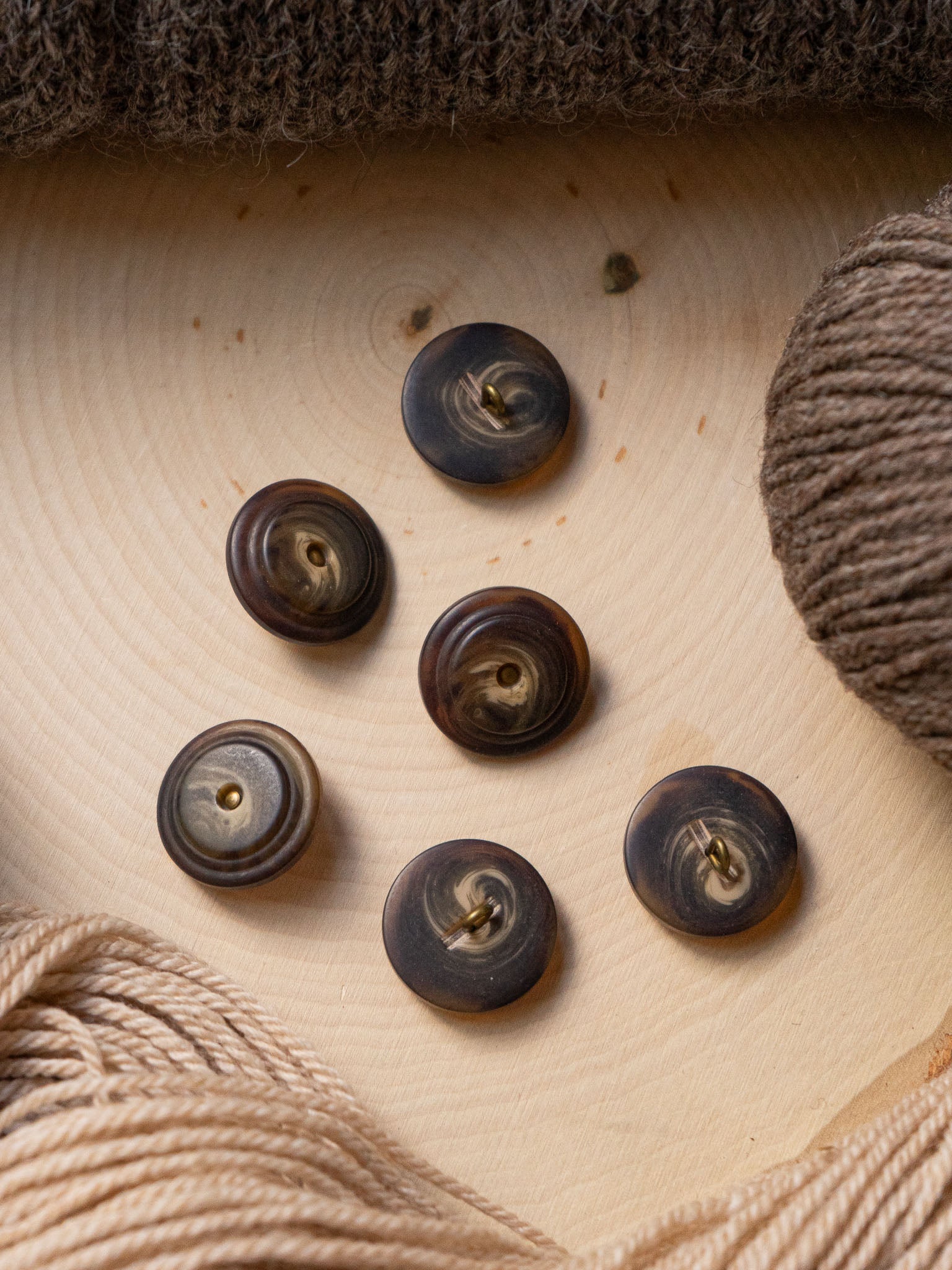 Blackberry <br/><small>Marble Shank Button</small>