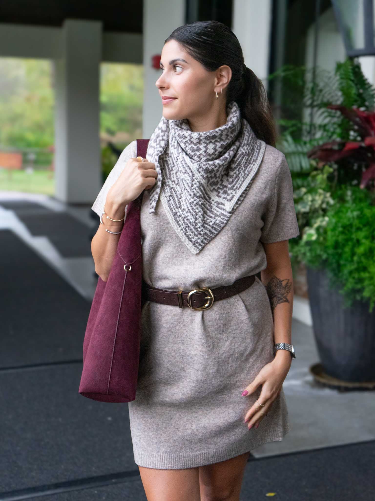 Brocadia<br/><small>shawl knitting pattern</small>