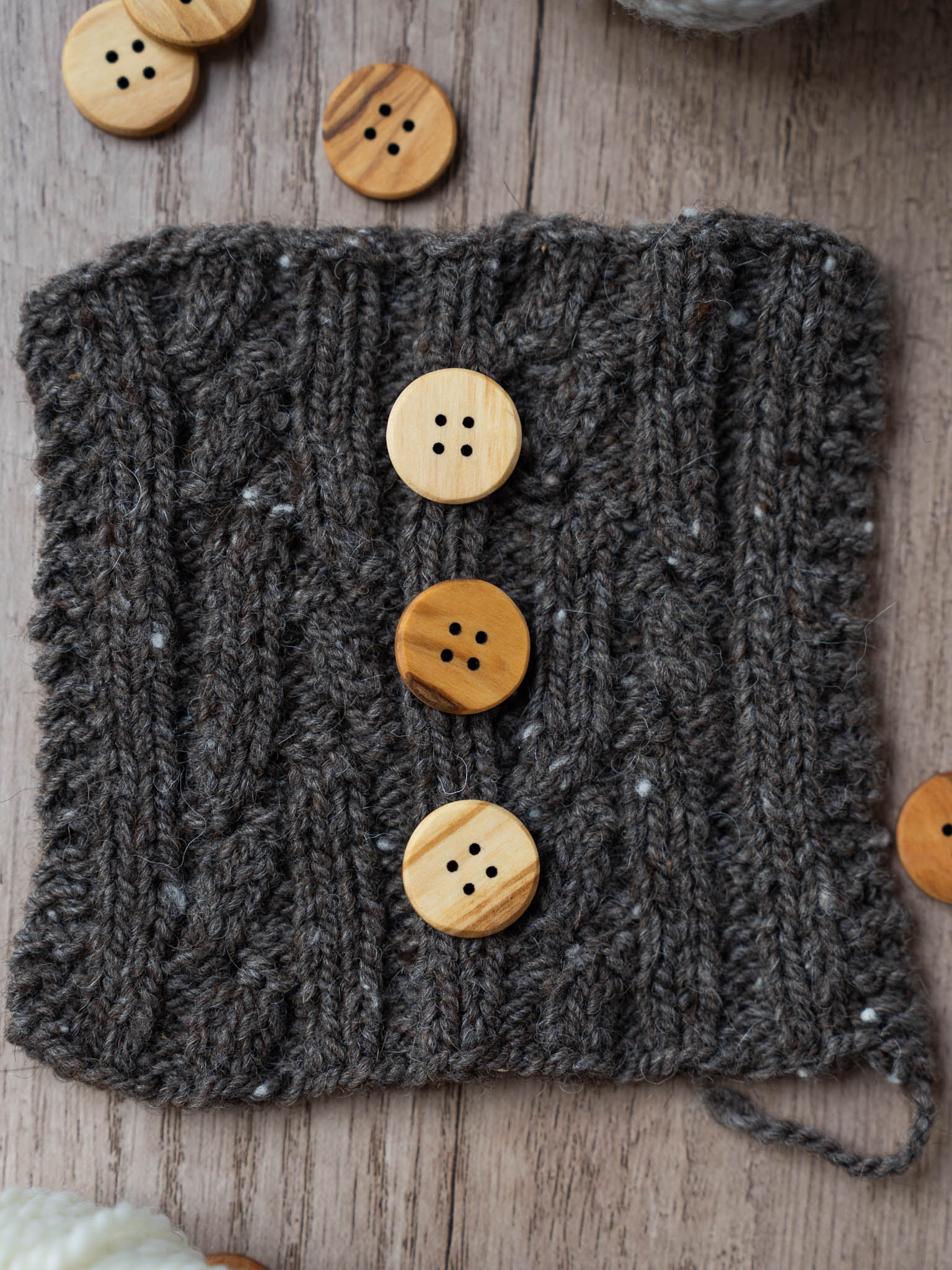 Canadian Olive Wood <br/><small>20mm Wood Button</small>
