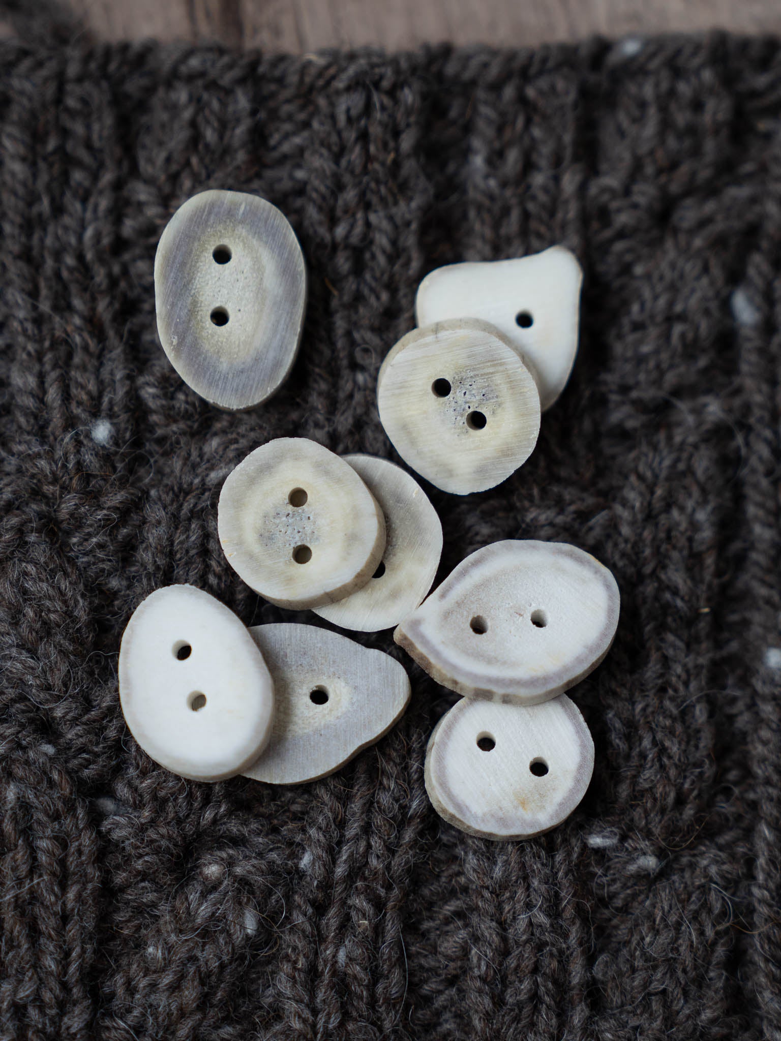 Deer <br/><small>8mm - 15mm Antler Fawn Button</small>