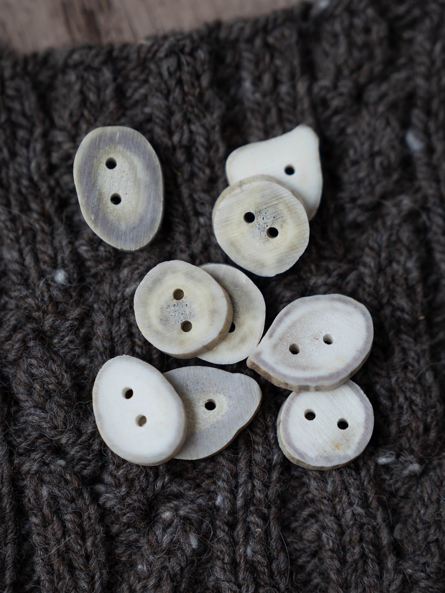 Deer <br/><small>8mm - 15mm Antler Fawn Button</small>
