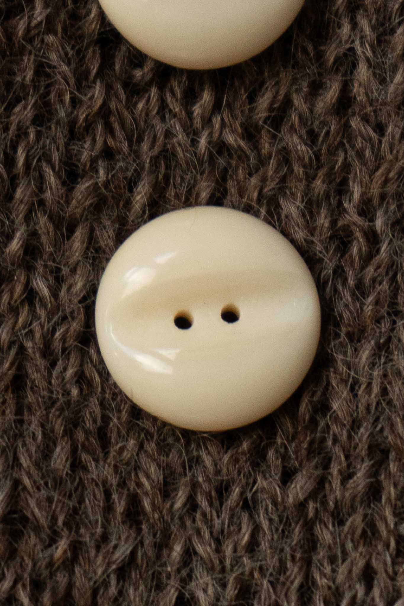 Dogwood <br/><small>Vintage Glass Button</small>