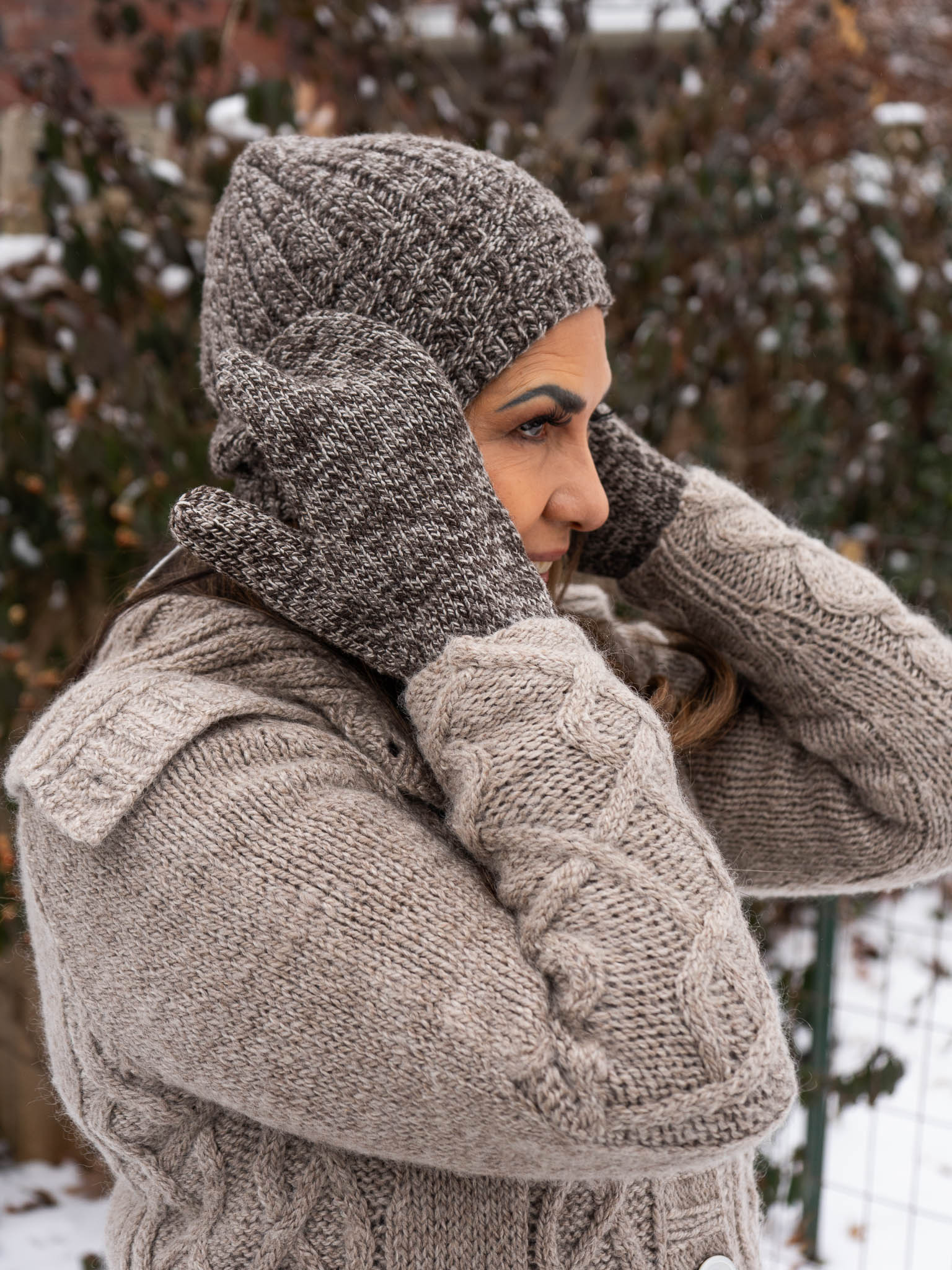 Everybody's Mittens <br/><small>accessory knitting pattern</small>