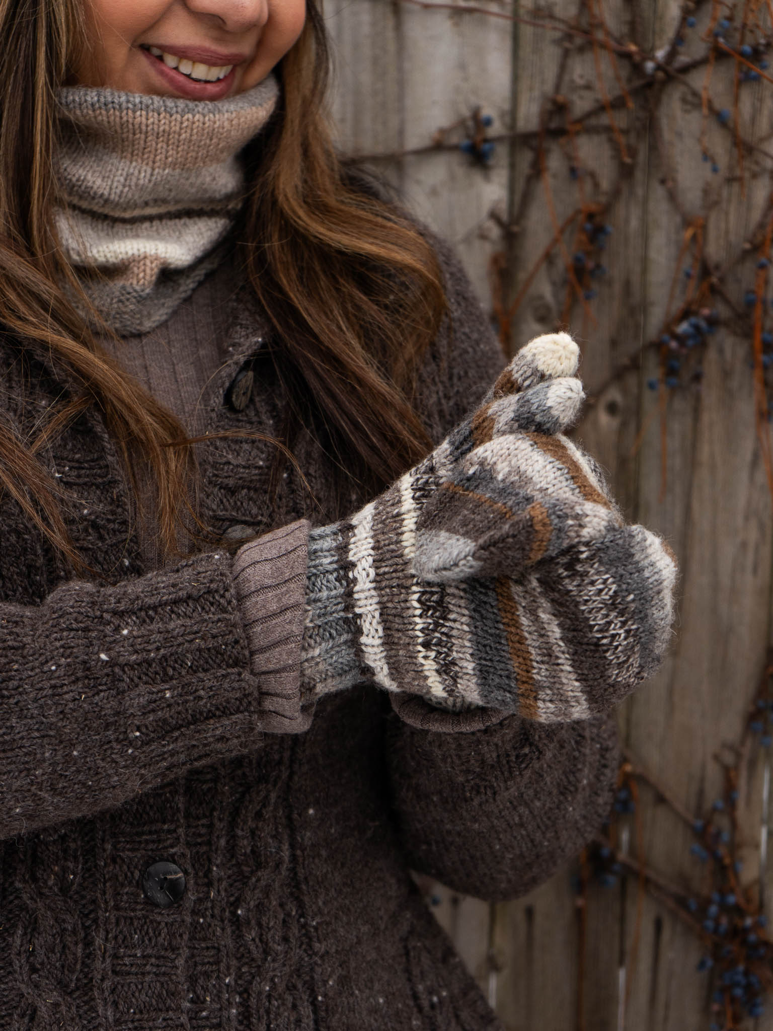 Everybody's Mittens <br/><small>accessory knitting pattern</small>