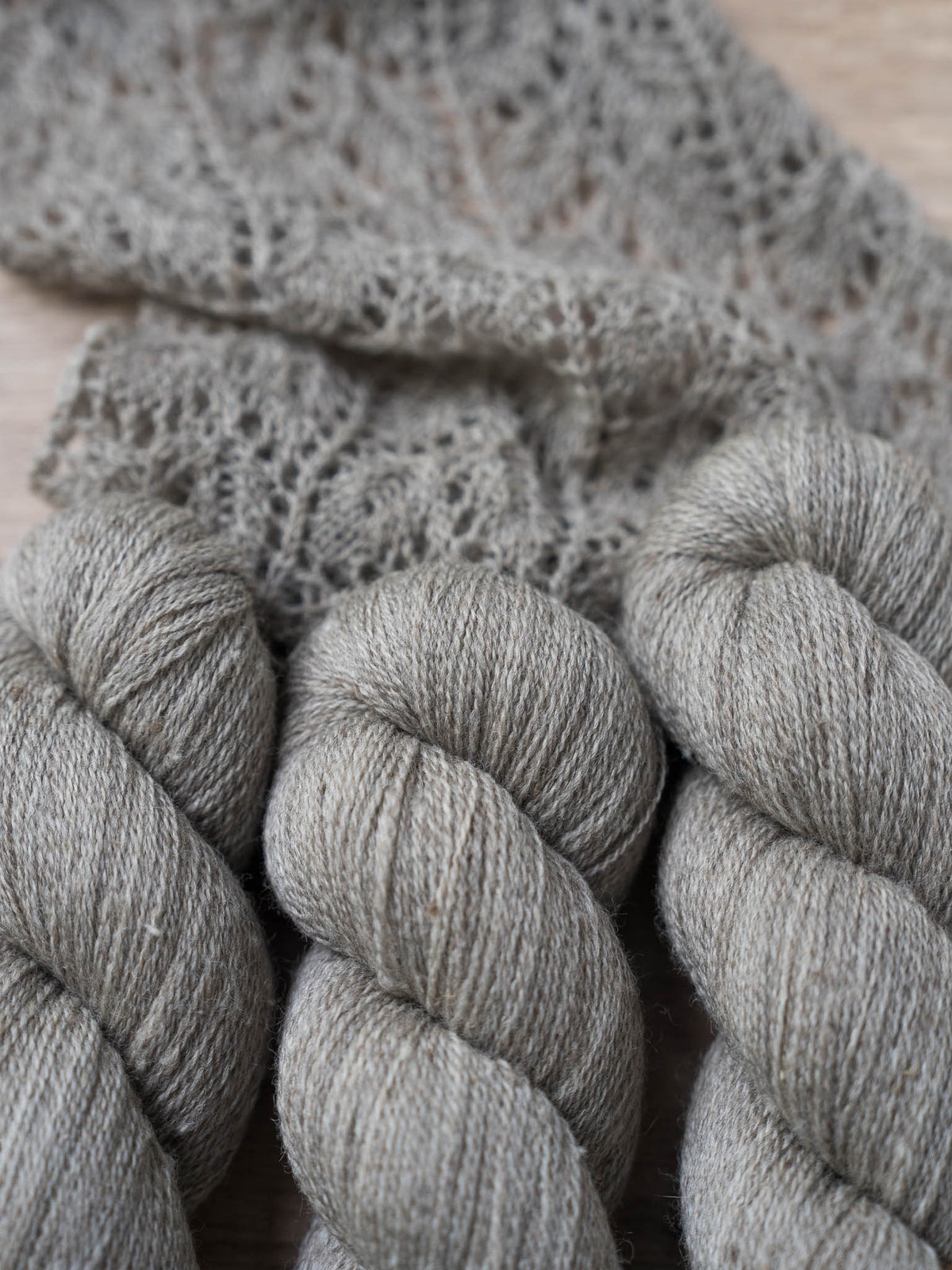 Finn Fancy Lace Finn & Silk