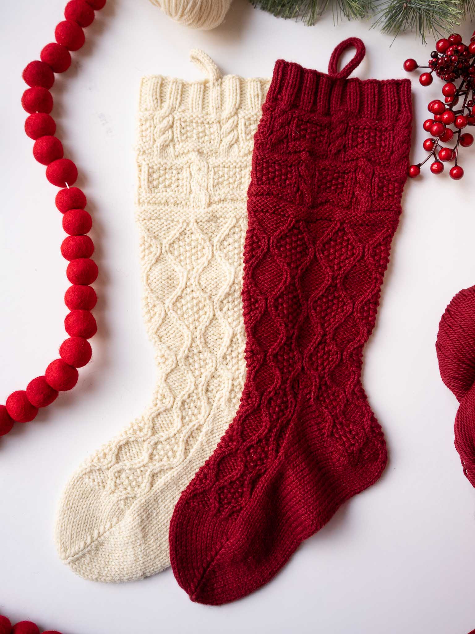 Los Angeles Stocking <br/><small>home decor knitting pattern</small>