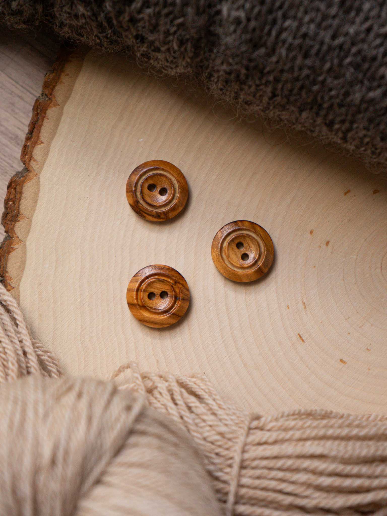 Ripple <br/><small>Wooden Button</small>
