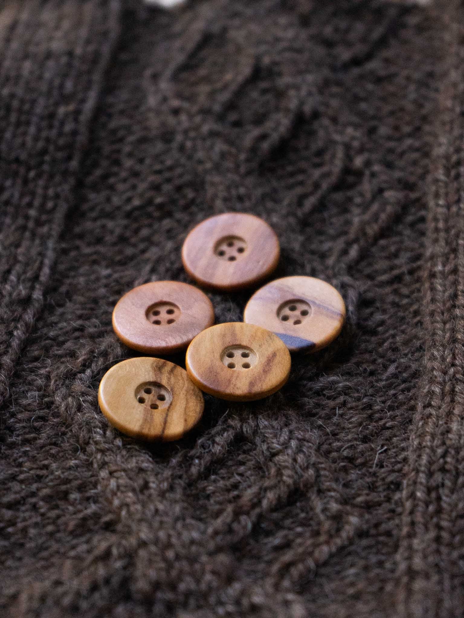 Maple <br/><small>21mm Wooden Button</small>