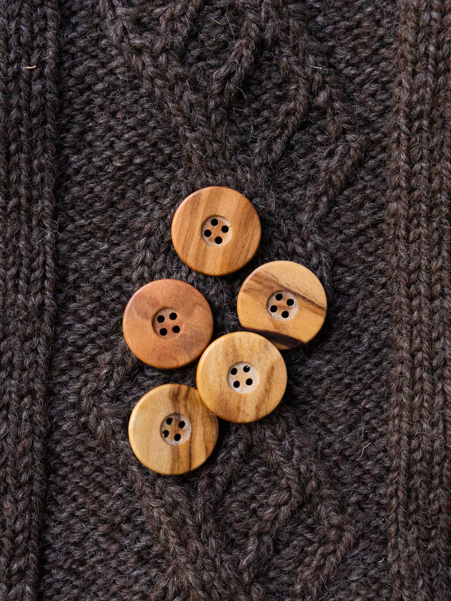Maple <br/><small>21mm Wooden Button</small>