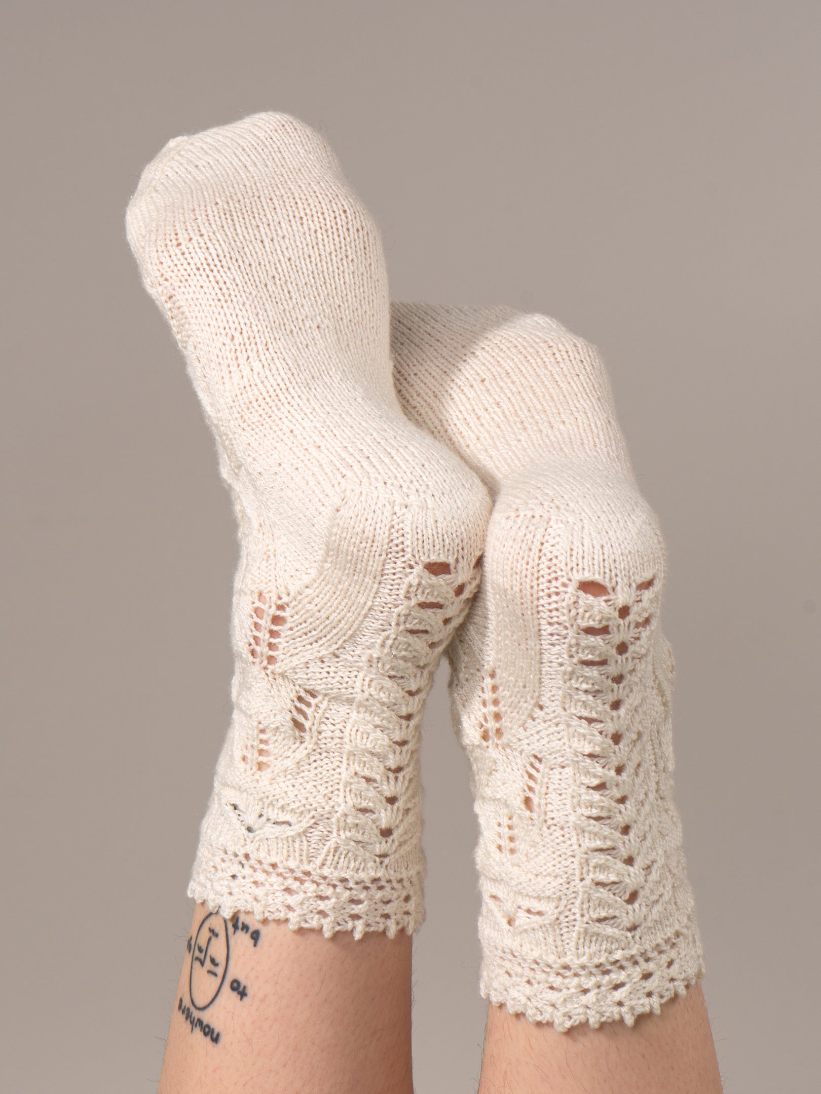 Marie Antoinette socks <br/><small>knitting pattern</small>