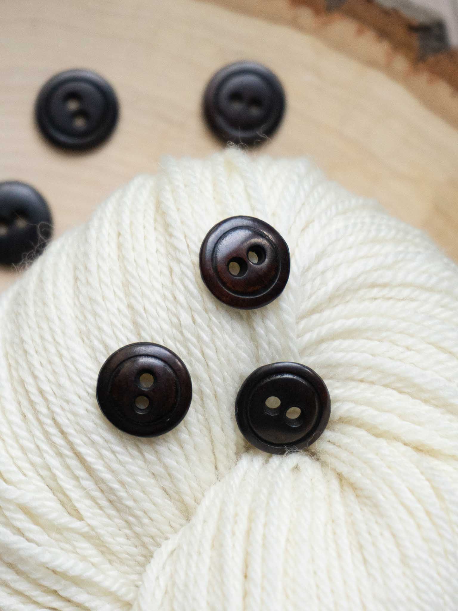 Black Bear <br/><small>Vintage Wooden Button</small>