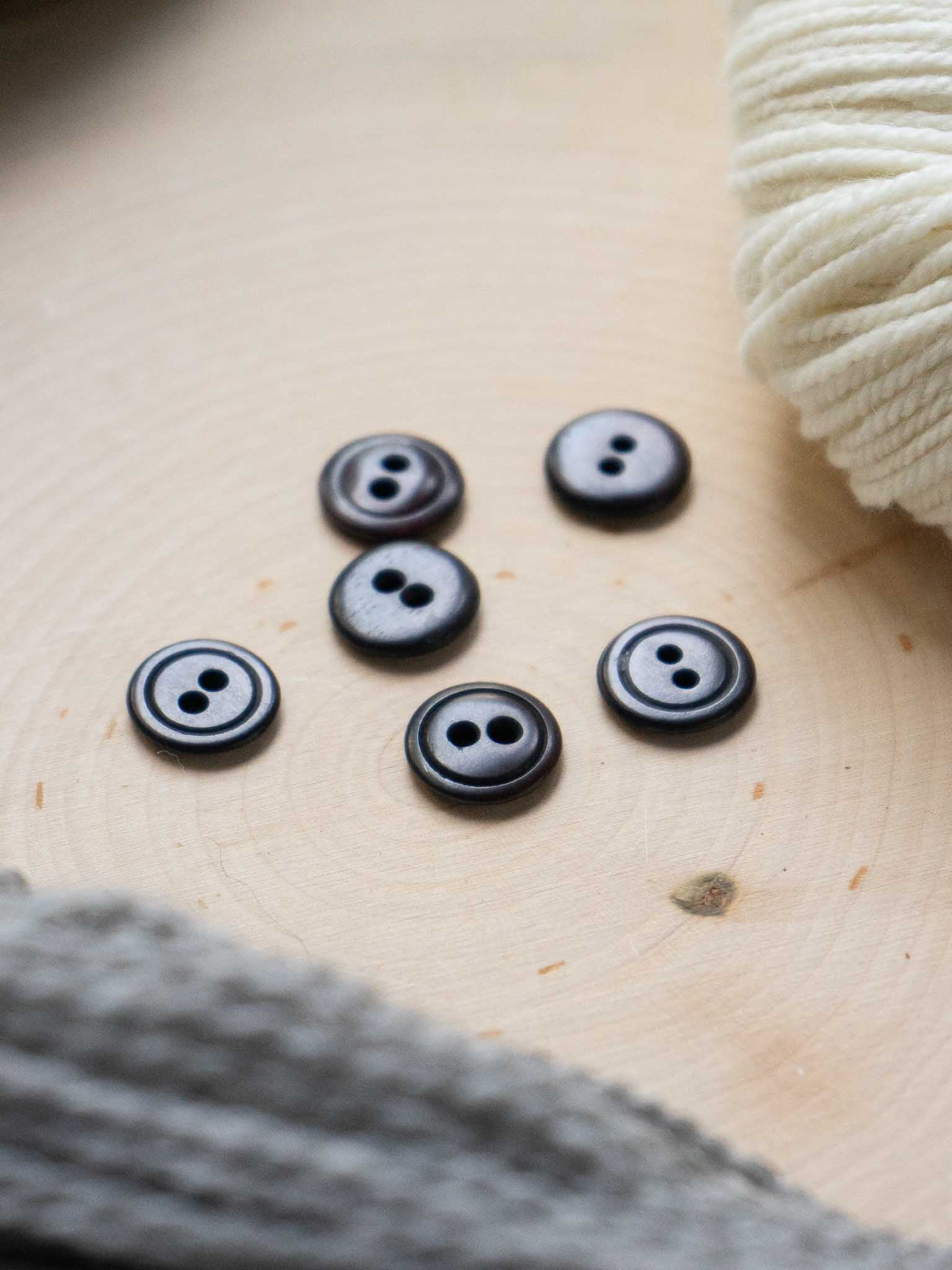 Black Bear <br/><small>Vintage Wooden Button</small>
