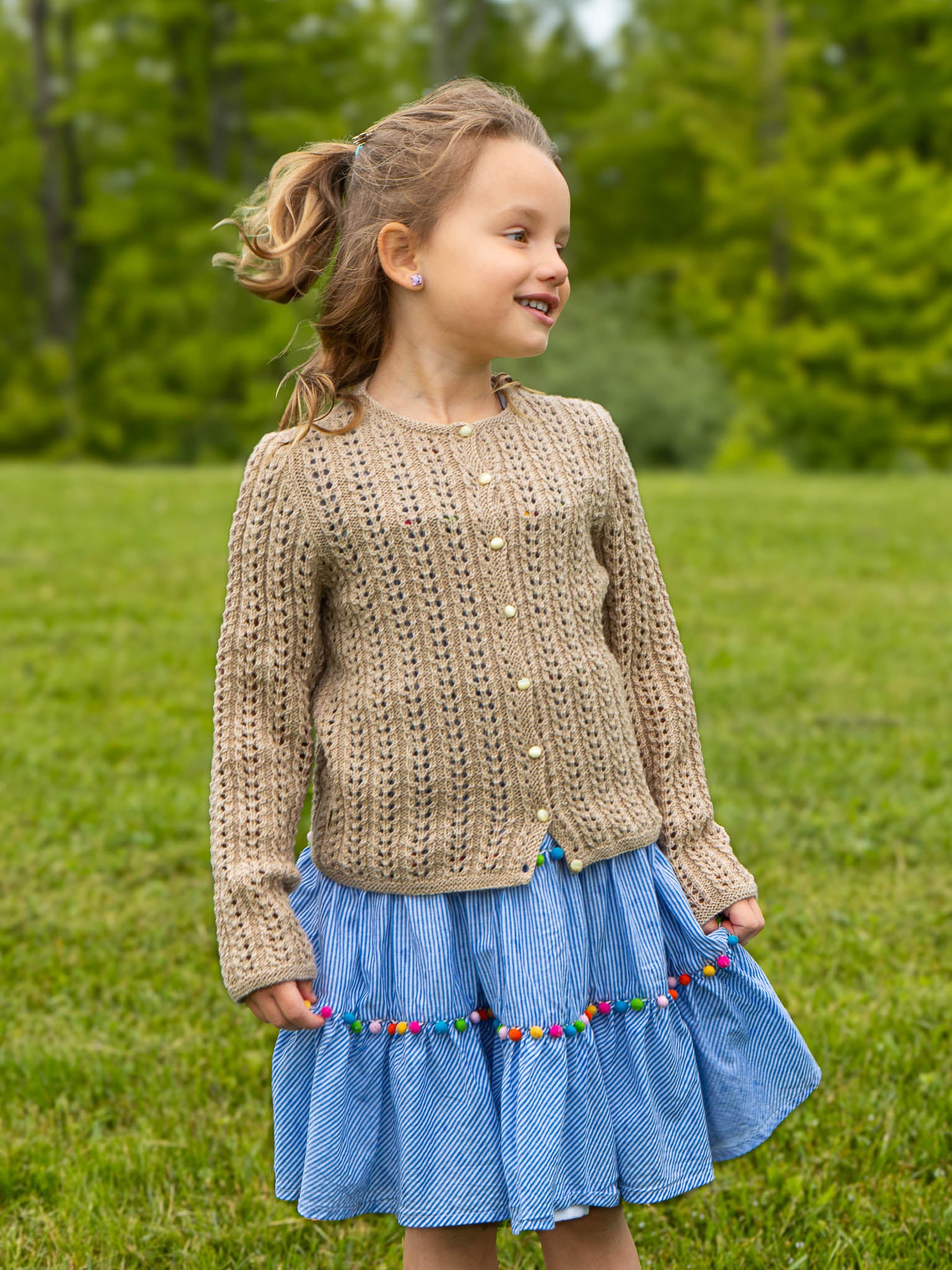 Mini Spröss <br/><small>sweater knitting pattern</small>