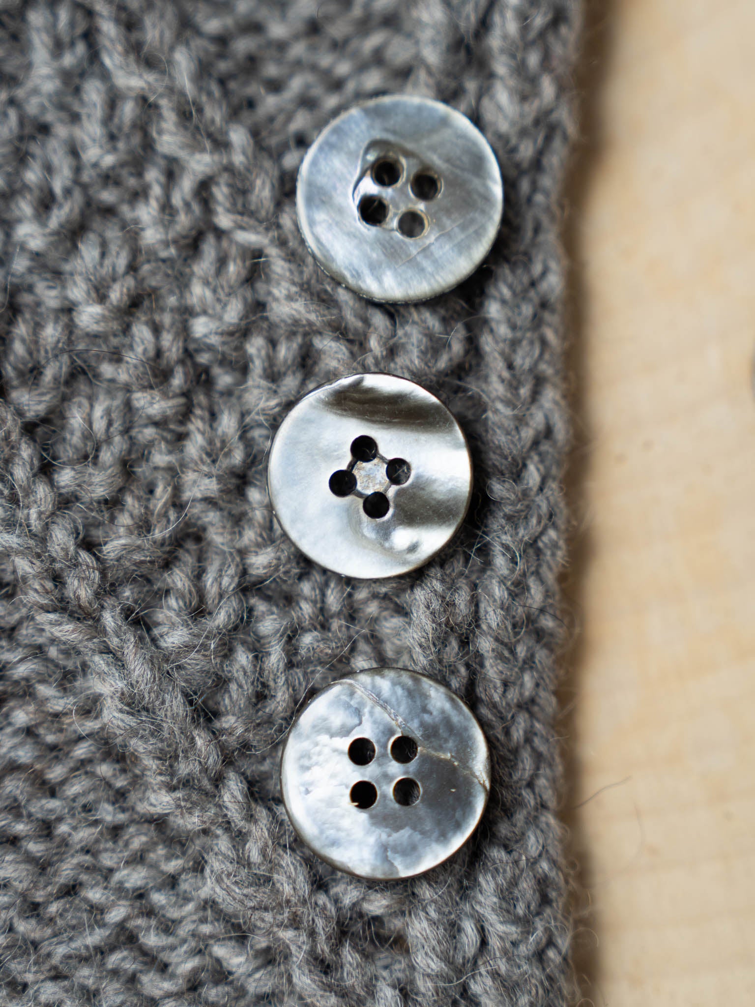 Mist <br/><small> 18mm Vintage Mother of Pearl Button</small>