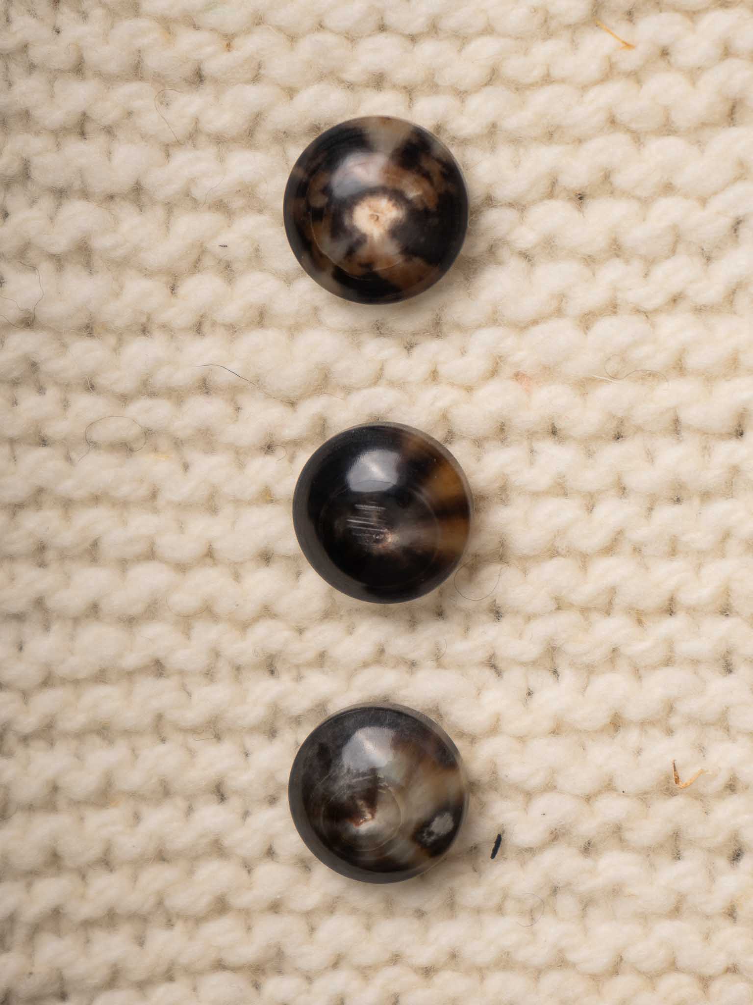 Mushroom <br/><small>20mm Horn Button</small>