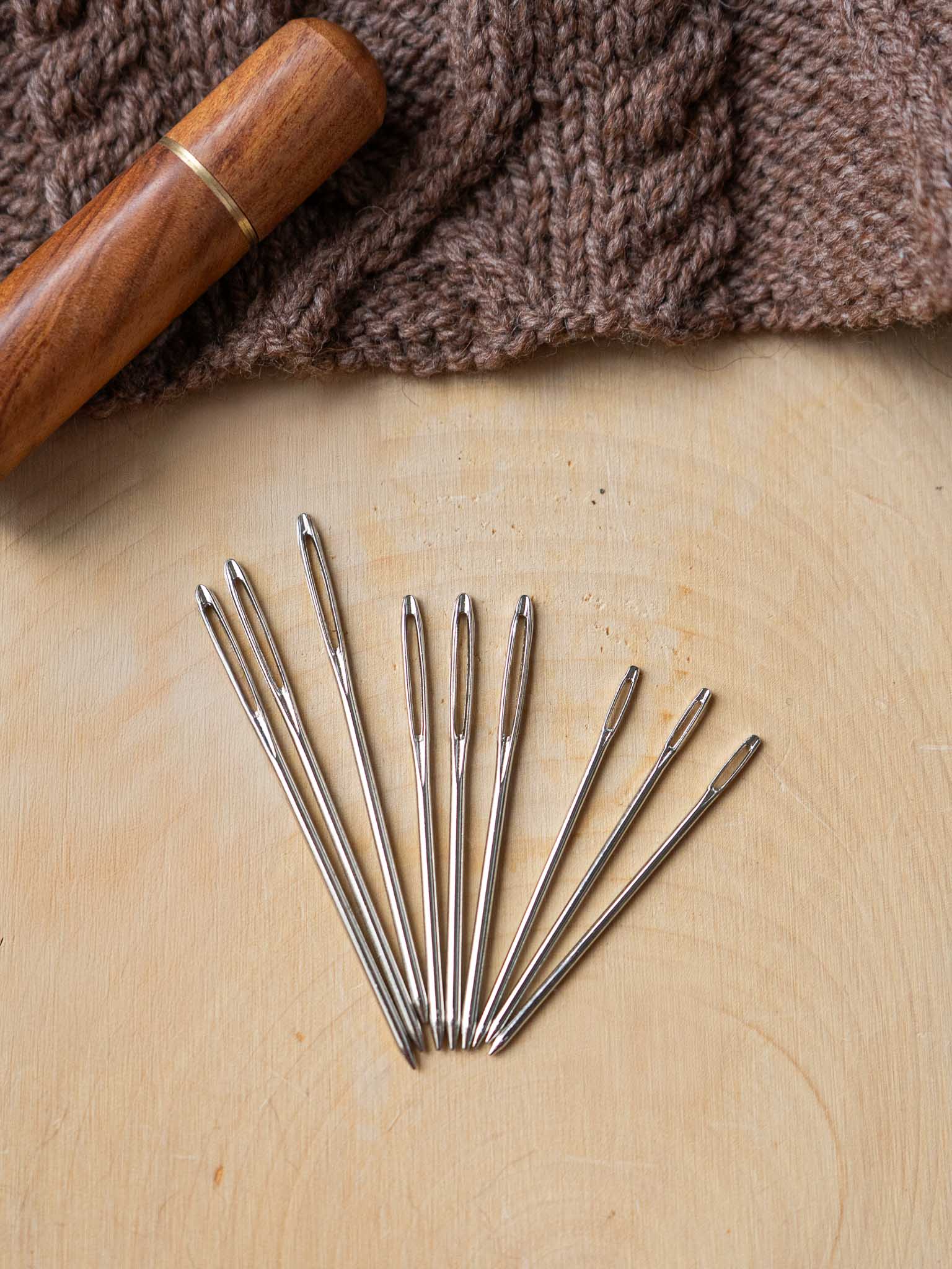 Tapestry Needle Set (9-Pack) with Wooden Mini Storage Box
