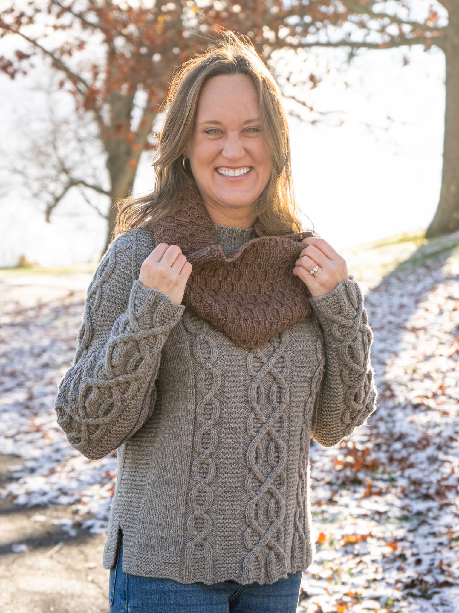 Op Art Cowl <br/><small>knitting pattern</small>