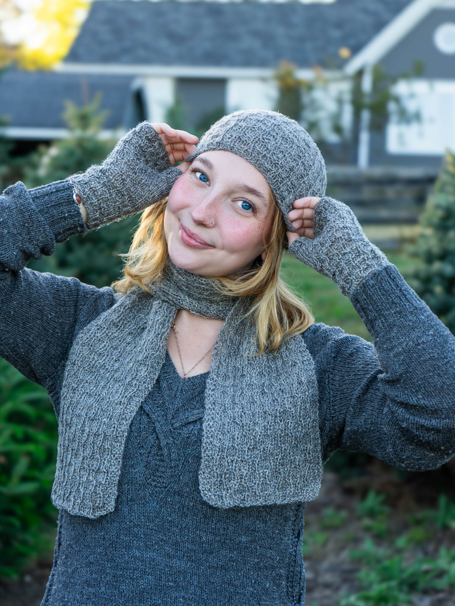 Paris-Roubaix Mitts, Hat, and Scarf <br/><small>knitting pattern</small>