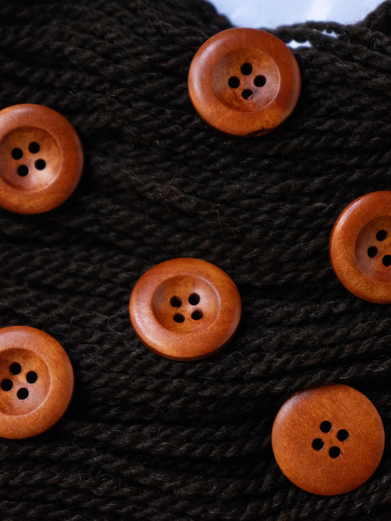 "Redwood" <br/><small>Wooden Button</small>