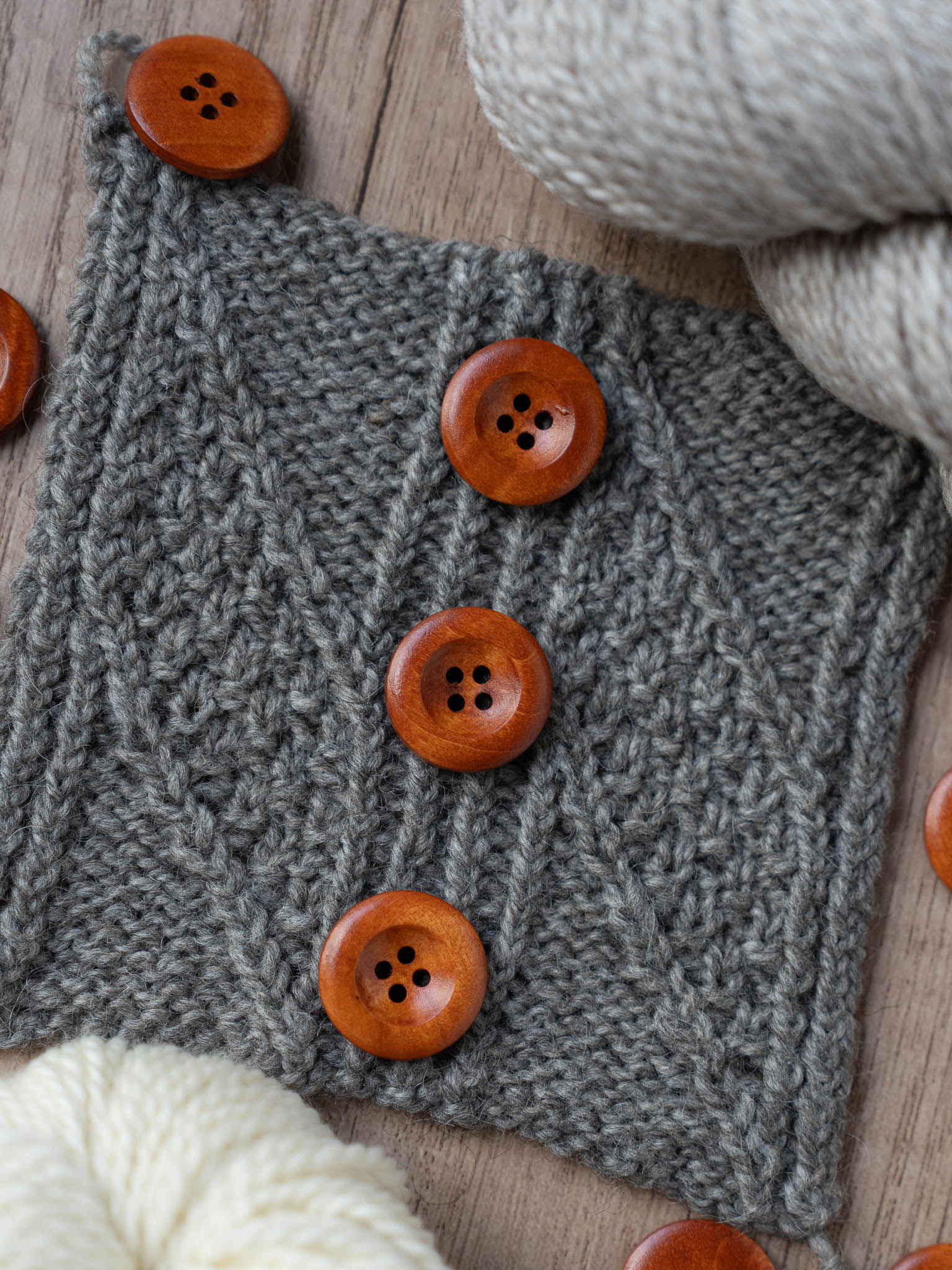 Redwood <br/><small>25mm Wooden Button</small>
