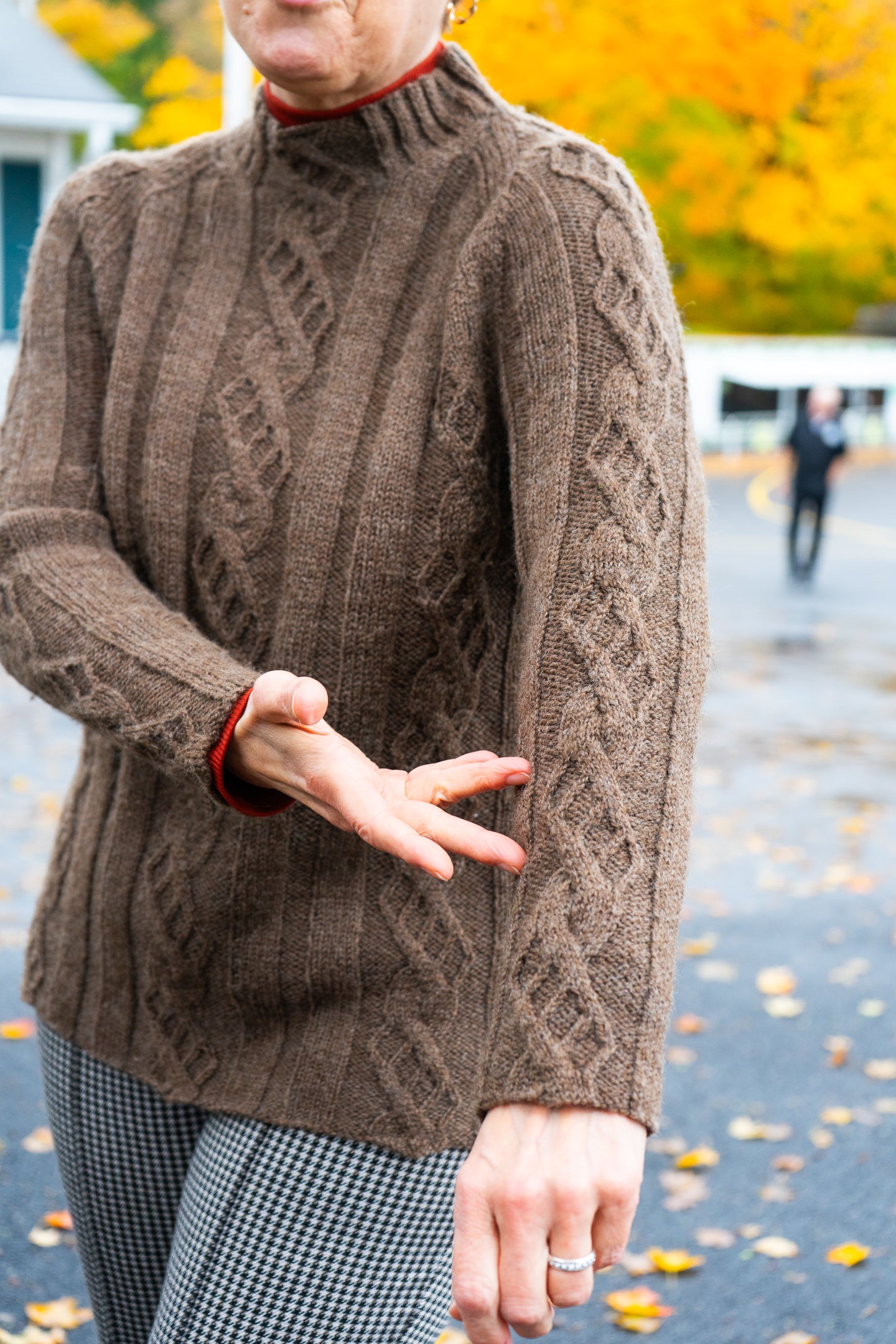 Cam Cable Pullover <br/><small>knitting pattern</small>